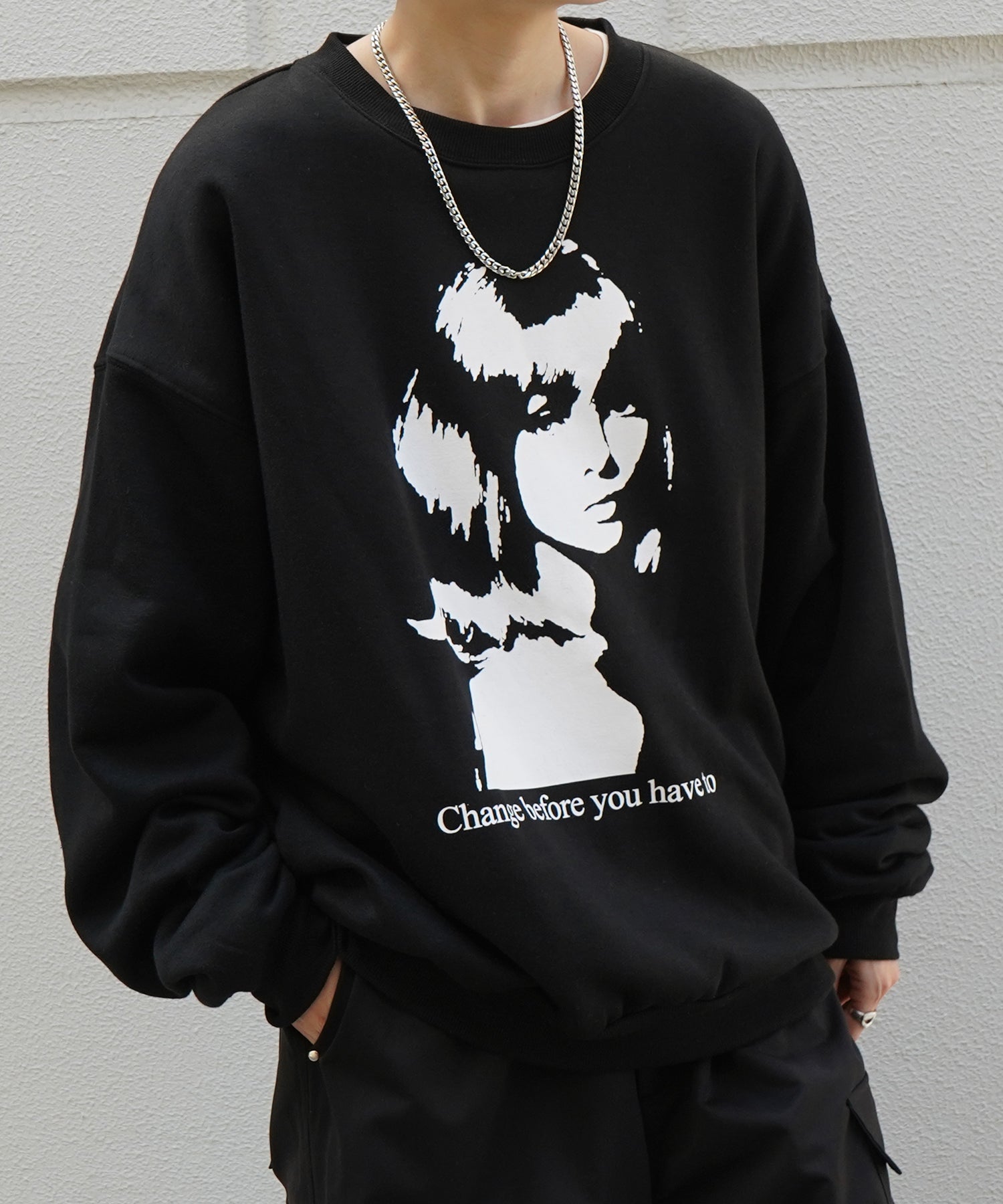 Shadowガールプリント ビッグシルエット 裏起毛プルオーバースウェット