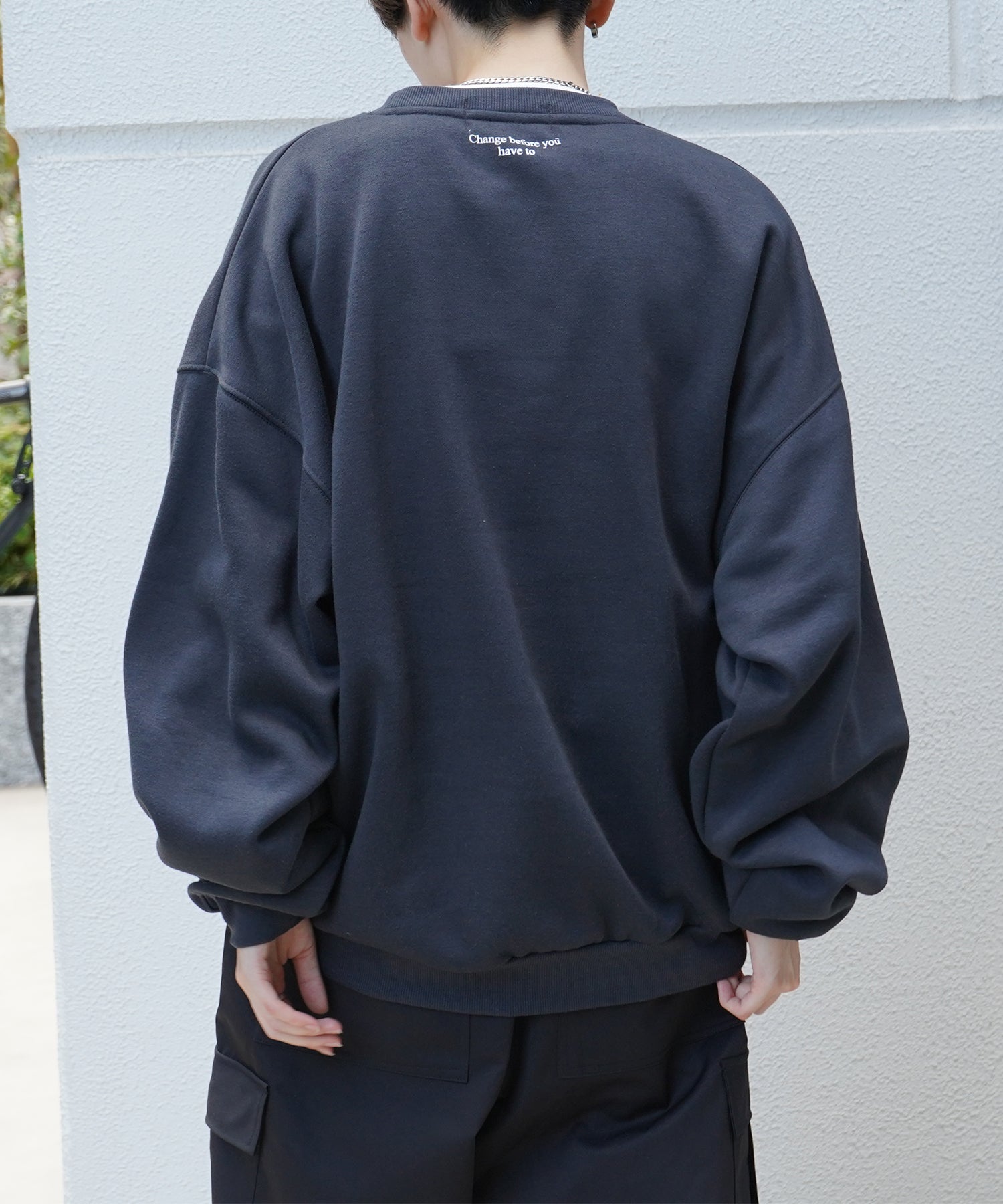 Shadowガールプリント ビッグシルエット 裏起毛プルオーバースウェット