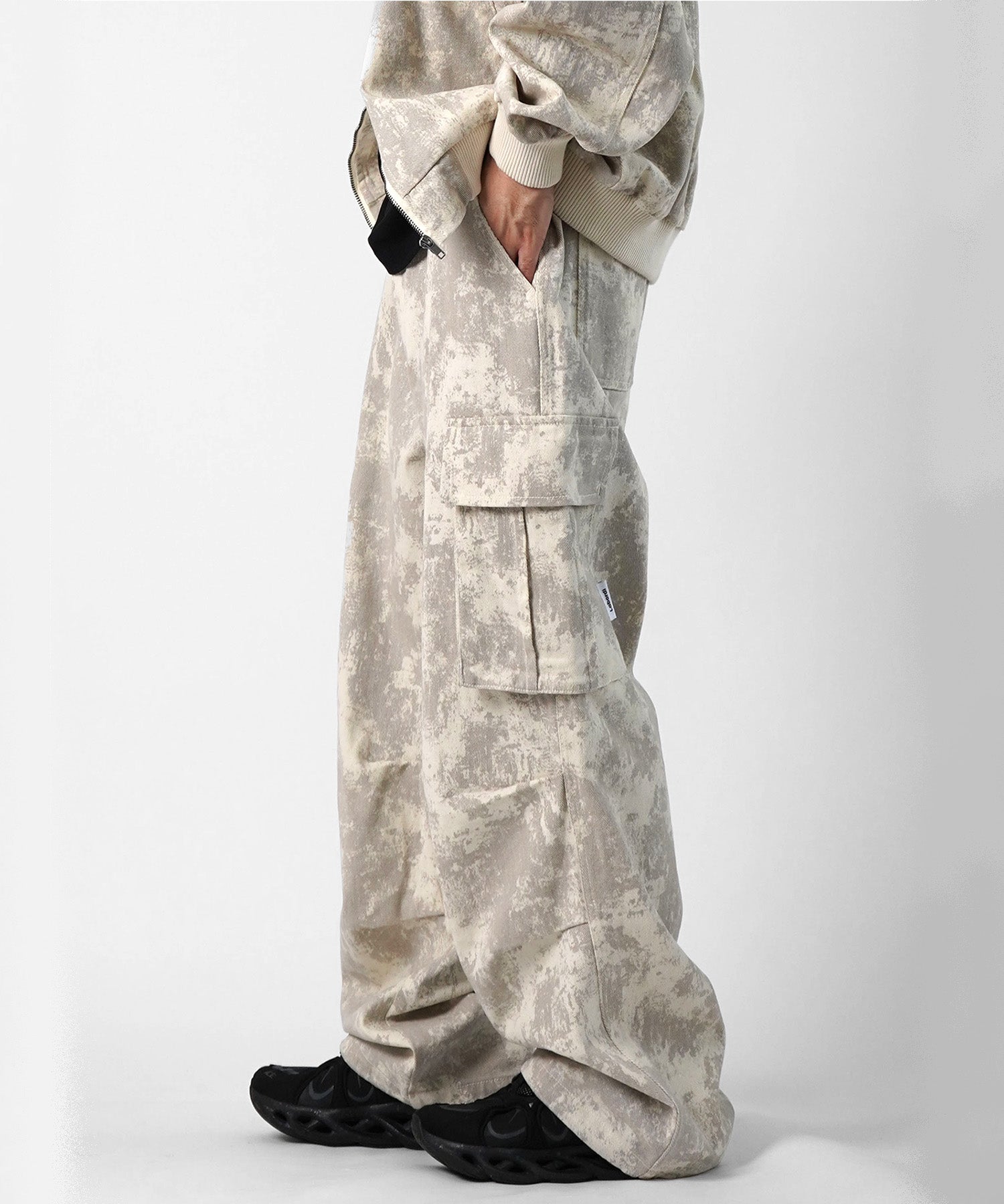 25SS【Labordi / ラボード】ツリーカモ柄 リアルツリー オーバーサイズ ミリタリーワイドカーゴパンツ