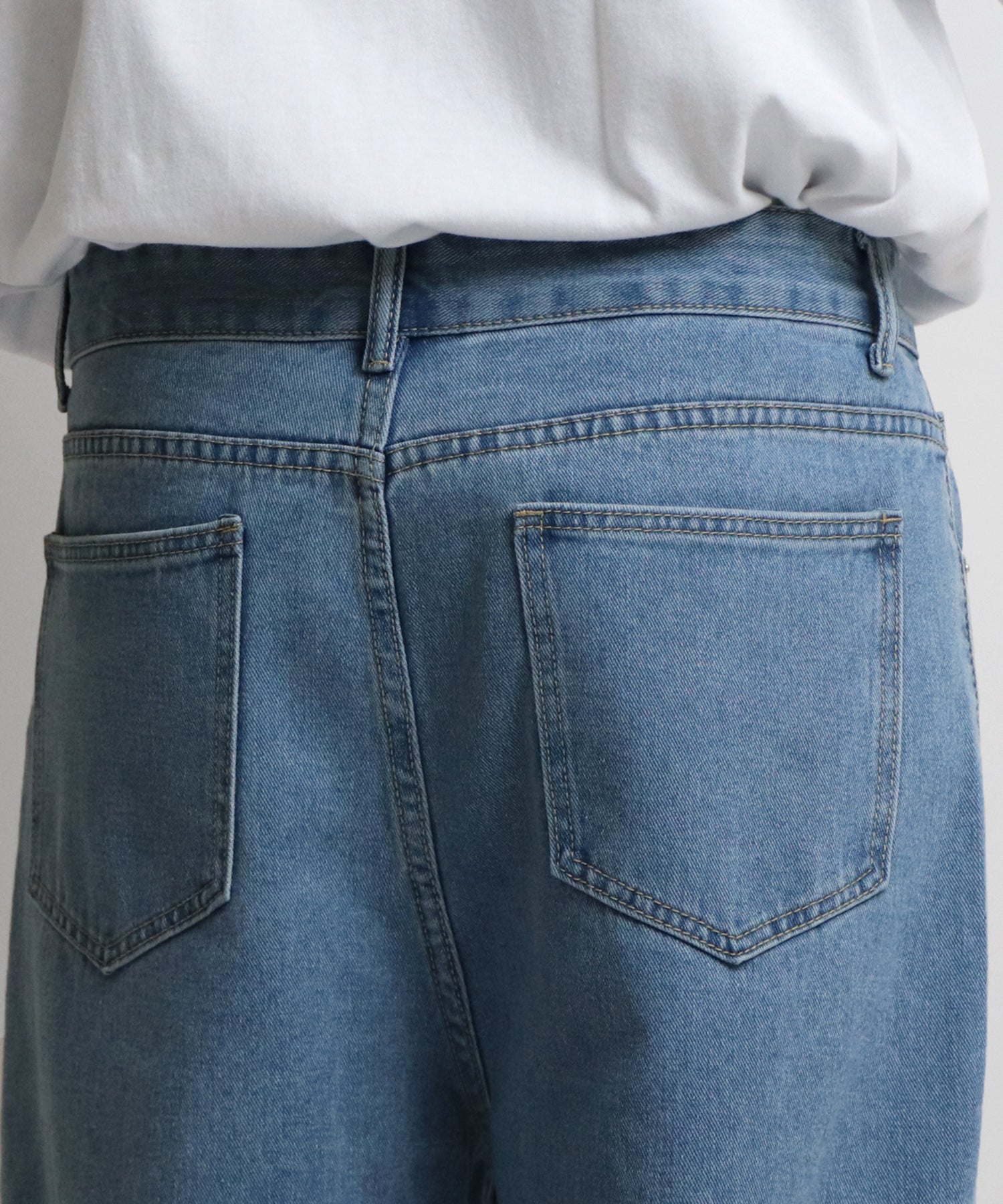ベーシックストレートデニムパンツ
