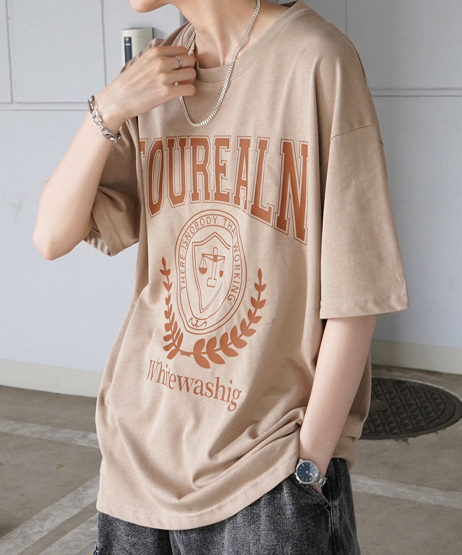 韓国ストリート ビッグシルエット カレッジプリントTシャツ