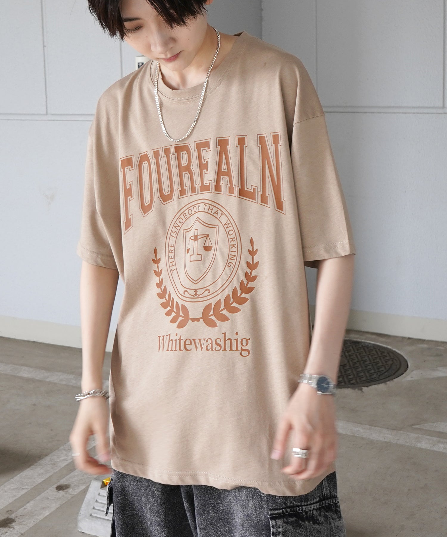 韓国ストリート ビッグシルエット カレッジプリントTシャツ