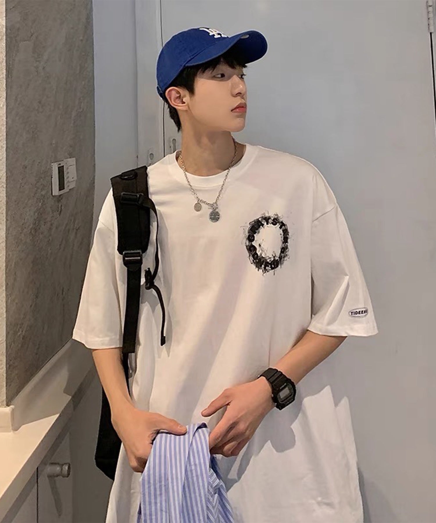 韓国ストリート ビッグシルエット サークルロゴ バックプリントTシャツ