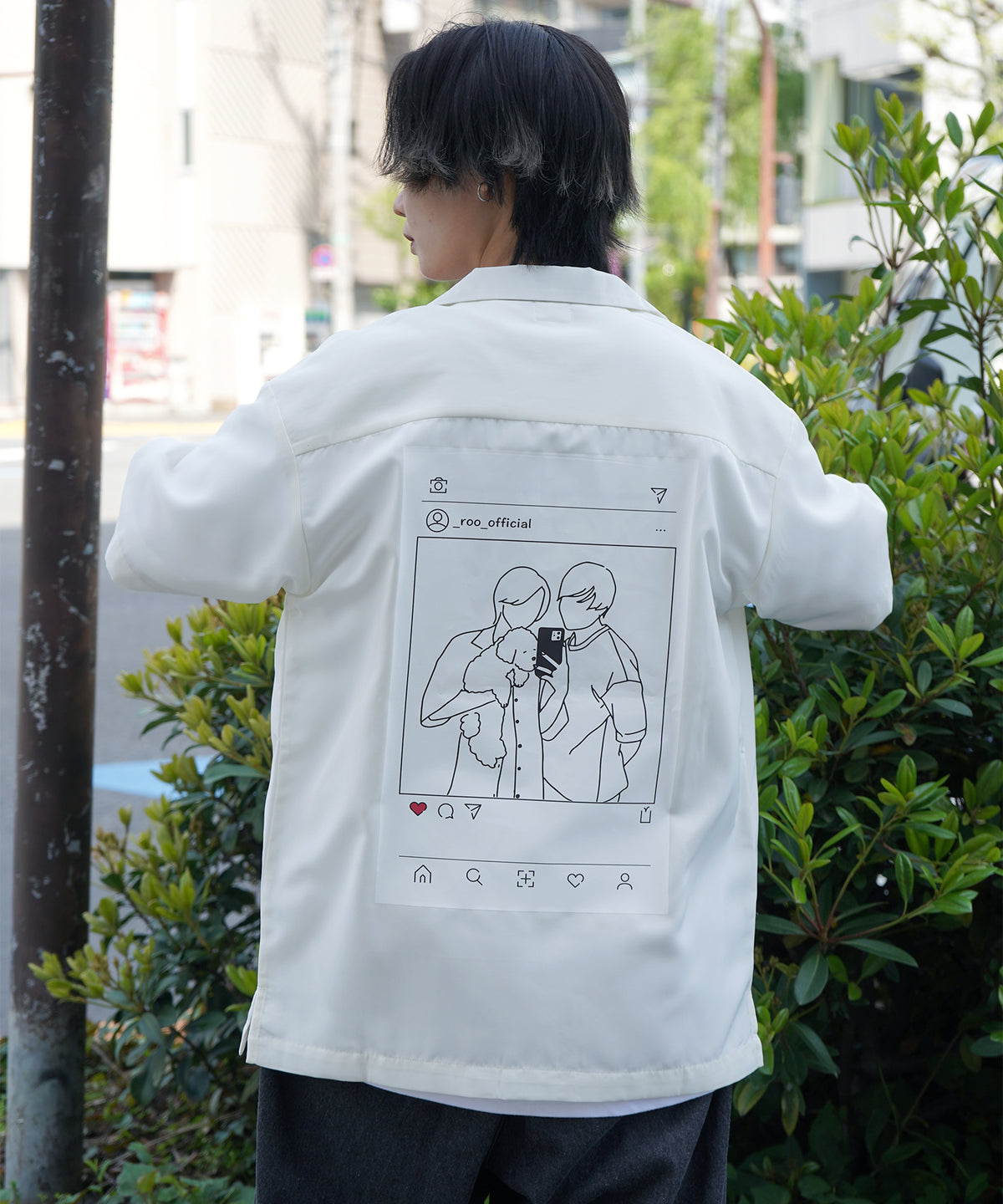【Roo / ルー】カップルフォト バックプリントオープンカラーシャツ