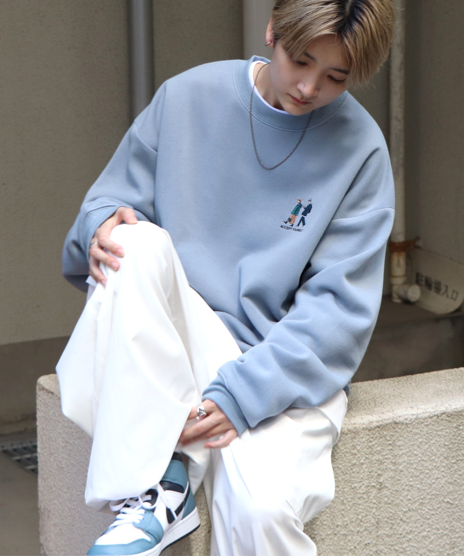 ウォーキング刺繡A ワンポイント刺繍ロゴ ビッグシルエット プルオーバースウェット