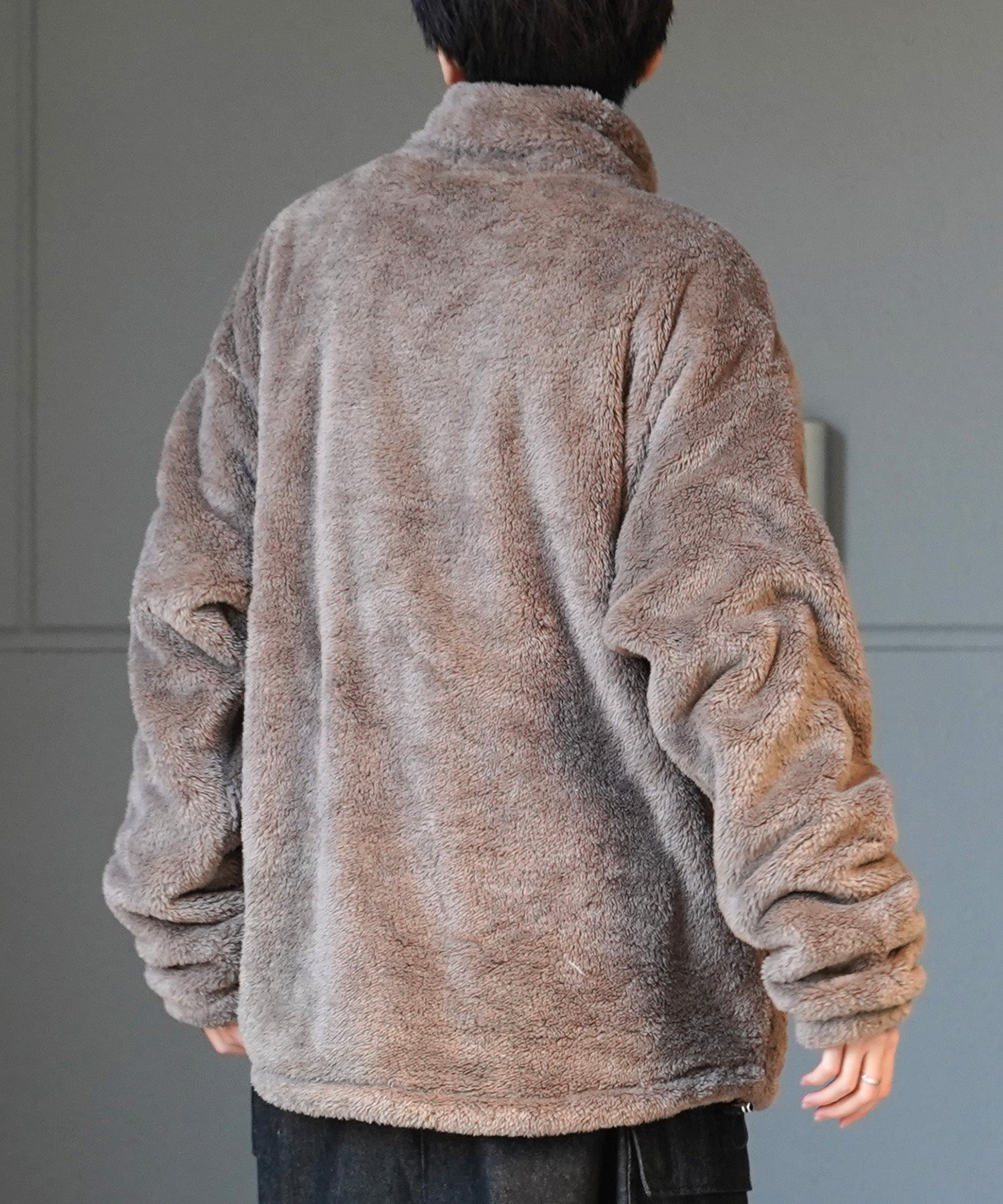 ビッグシルエット シャギーボア ハーフジッププルオーバー