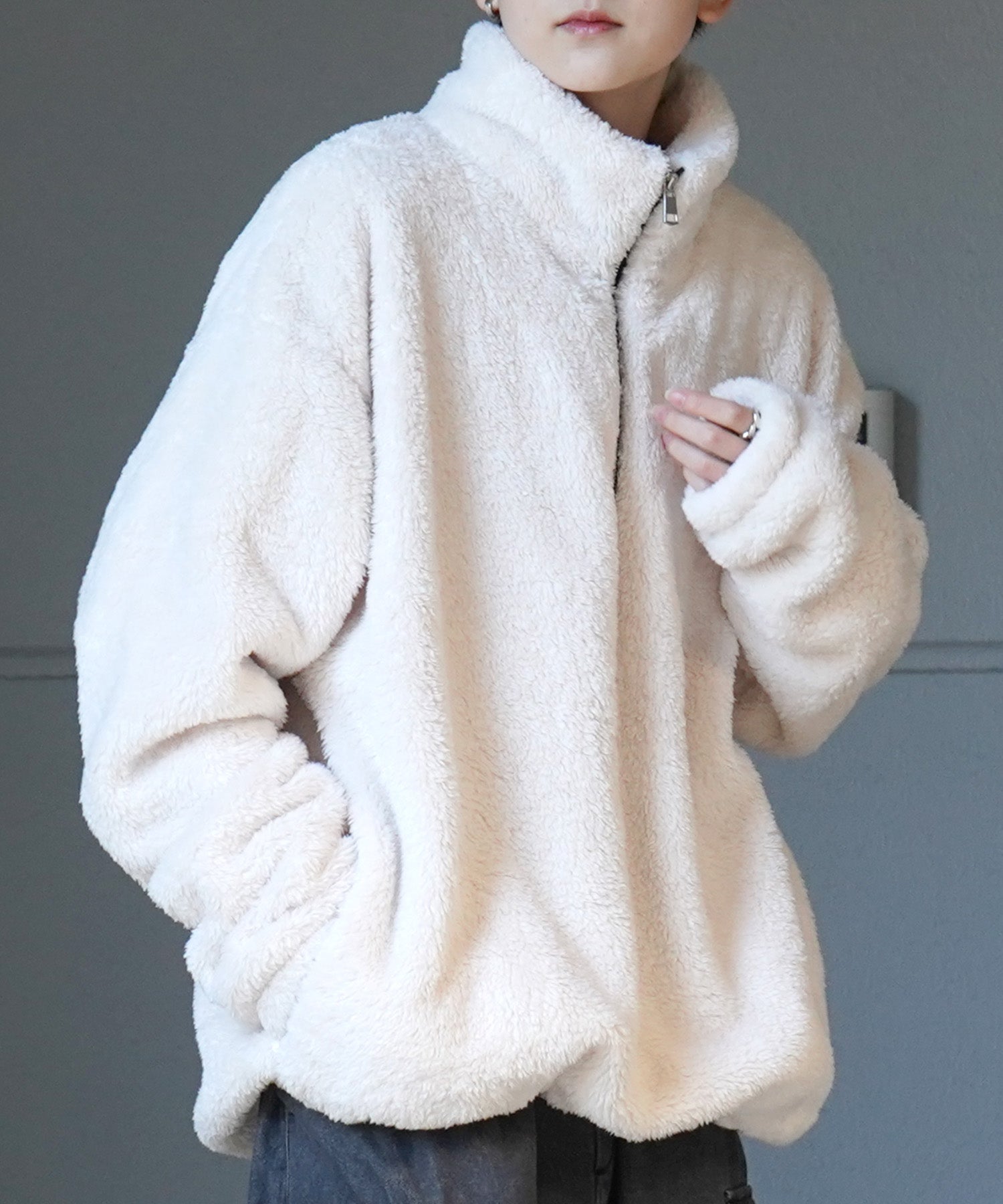 ビッグシルエット シャギーボア ハーフジッププルオーバー