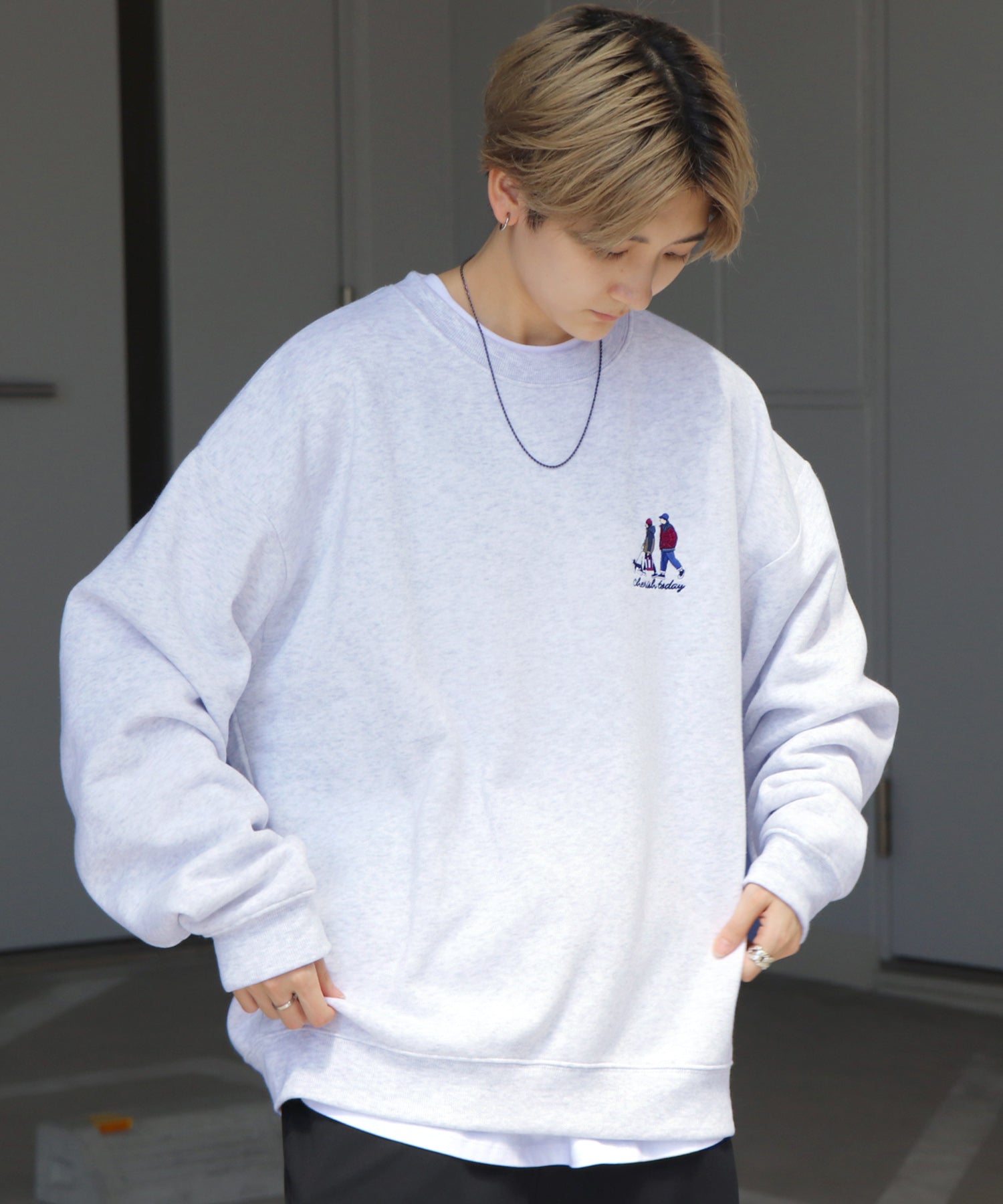 ウォーキング刺繡B ワンポイント刺繍ロゴ ビッグシルエット プルオーバースウェット