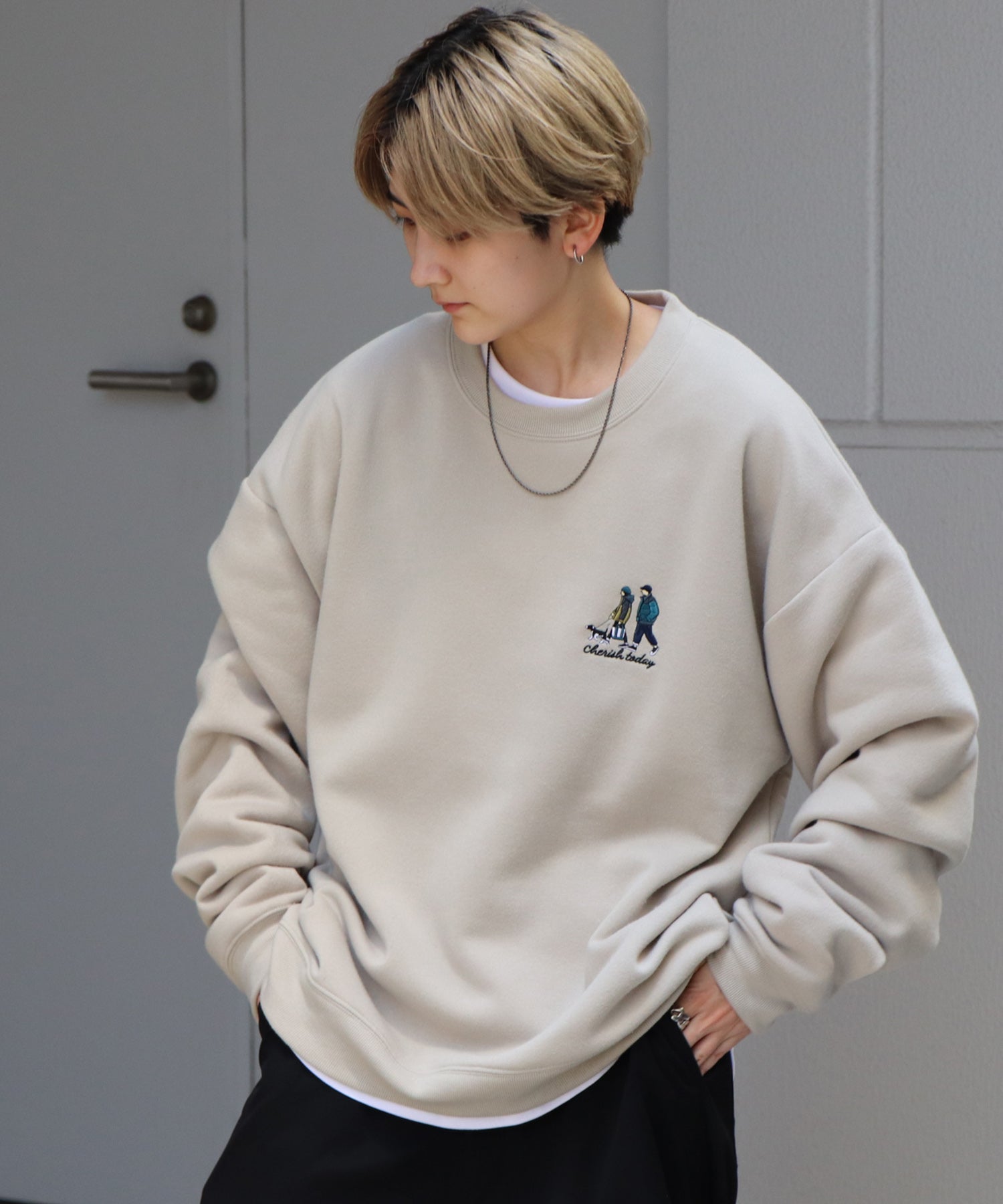 ウォーキング刺繡B ワンポイント刺繍ロゴ ビッグシルエット プルオーバースウェット