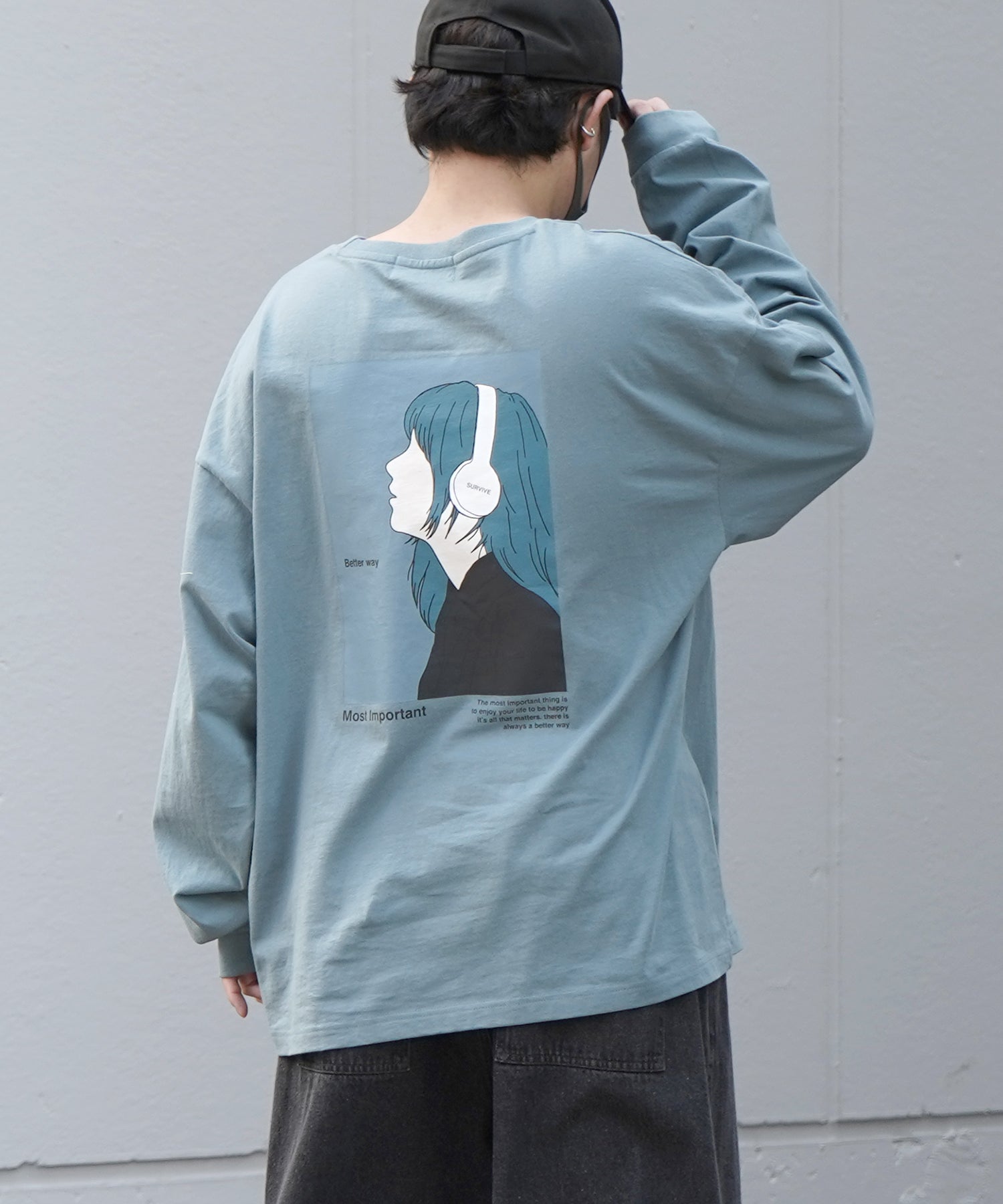 ヘッドフォンガール イラストバックプリント / ワンポイント刺繍 ビッグシルエットロンT