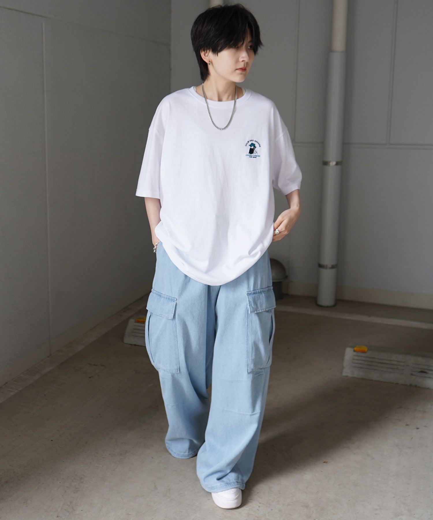 ヒゲオジサンA ワンポイント刺繍ロゴ ビッグシルエット半袖Tシャツ