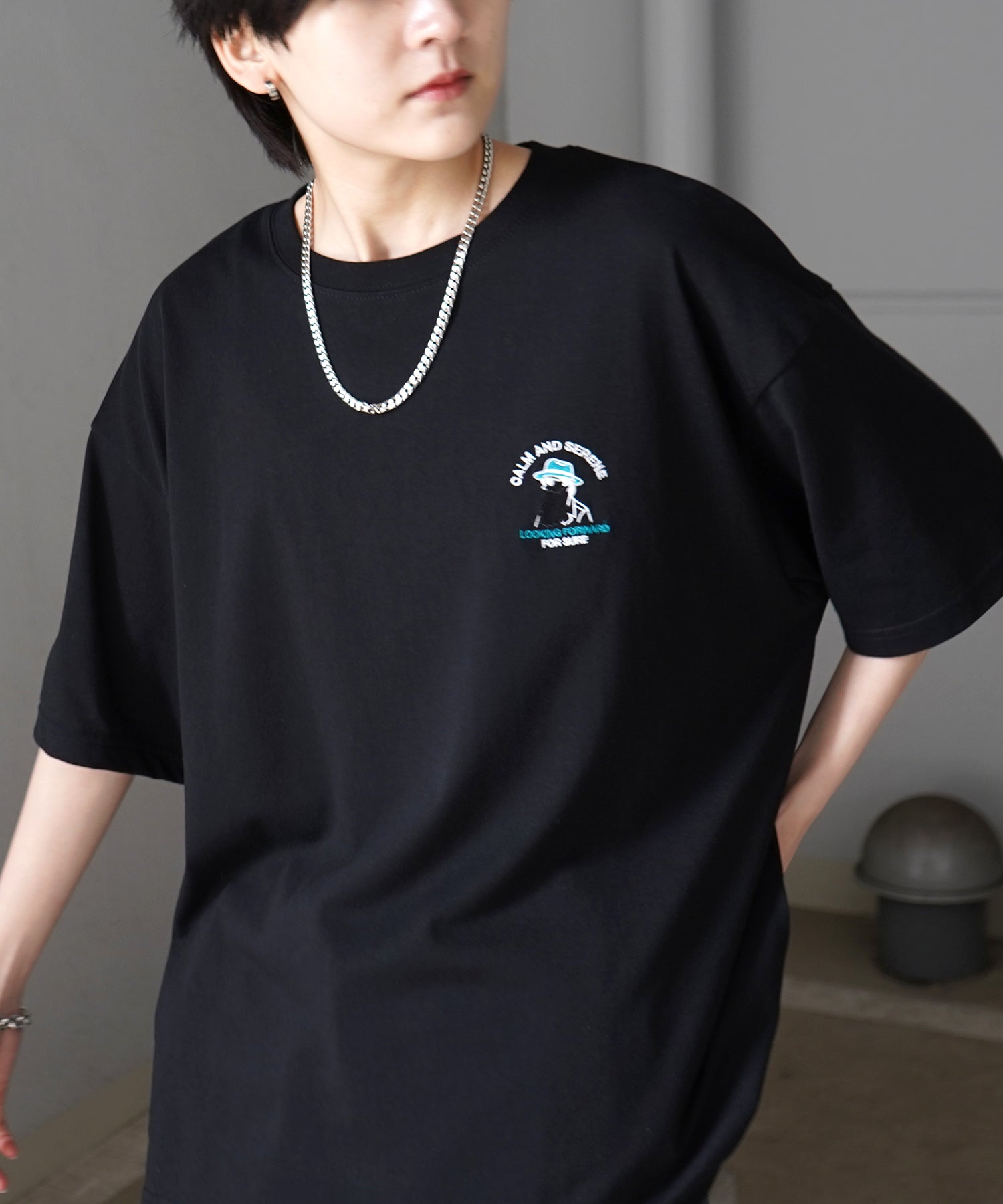 ヒゲオジサンA ワンポイント刺繍ロゴ ビッグシルエット半袖Tシャツ