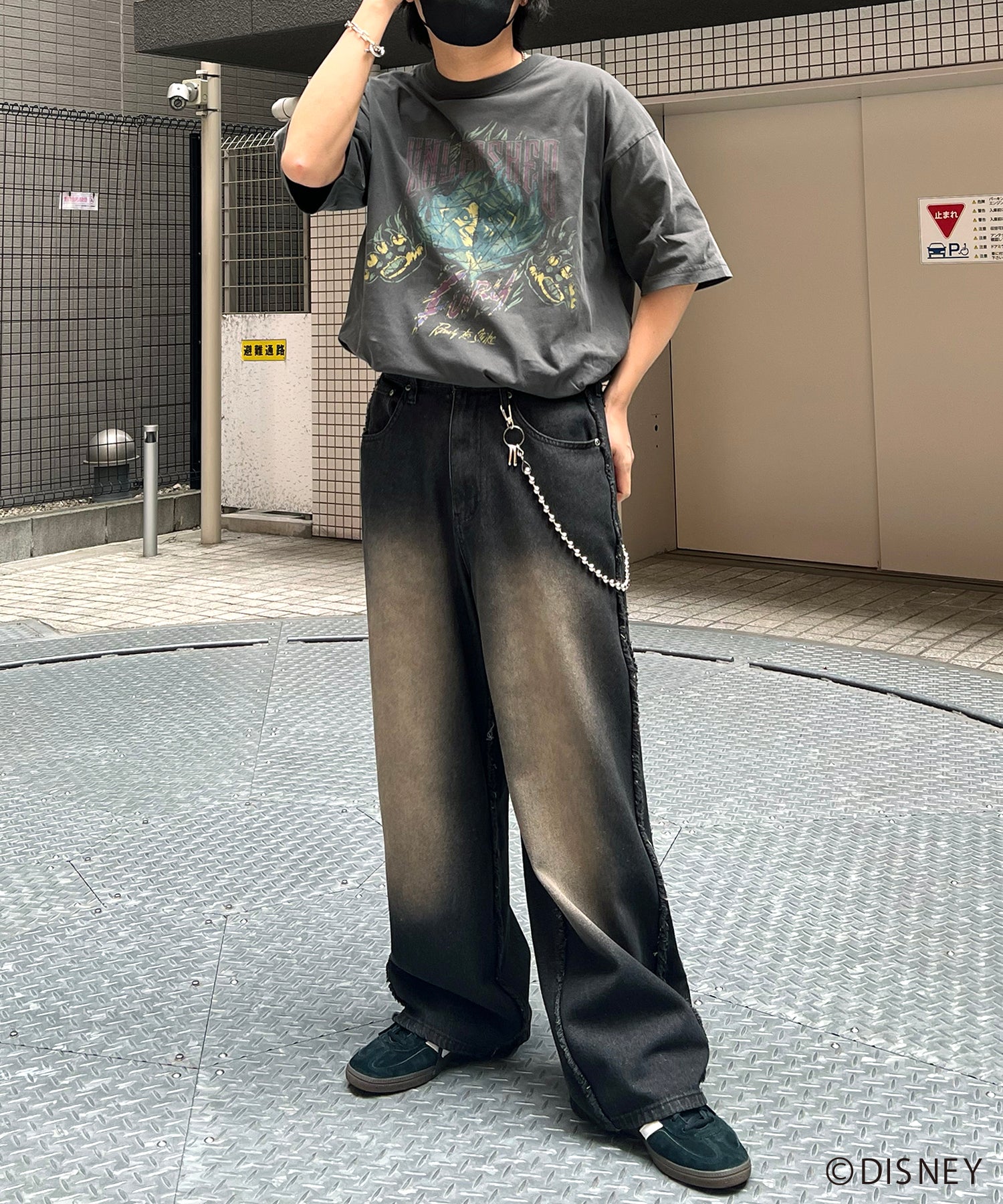 【Disney Villains / ディズニーヴィランズ】SCAR / スカ― ヴィンテージライク ピグメント加工 ビッグシルエット 半袖プリントTシャツ
