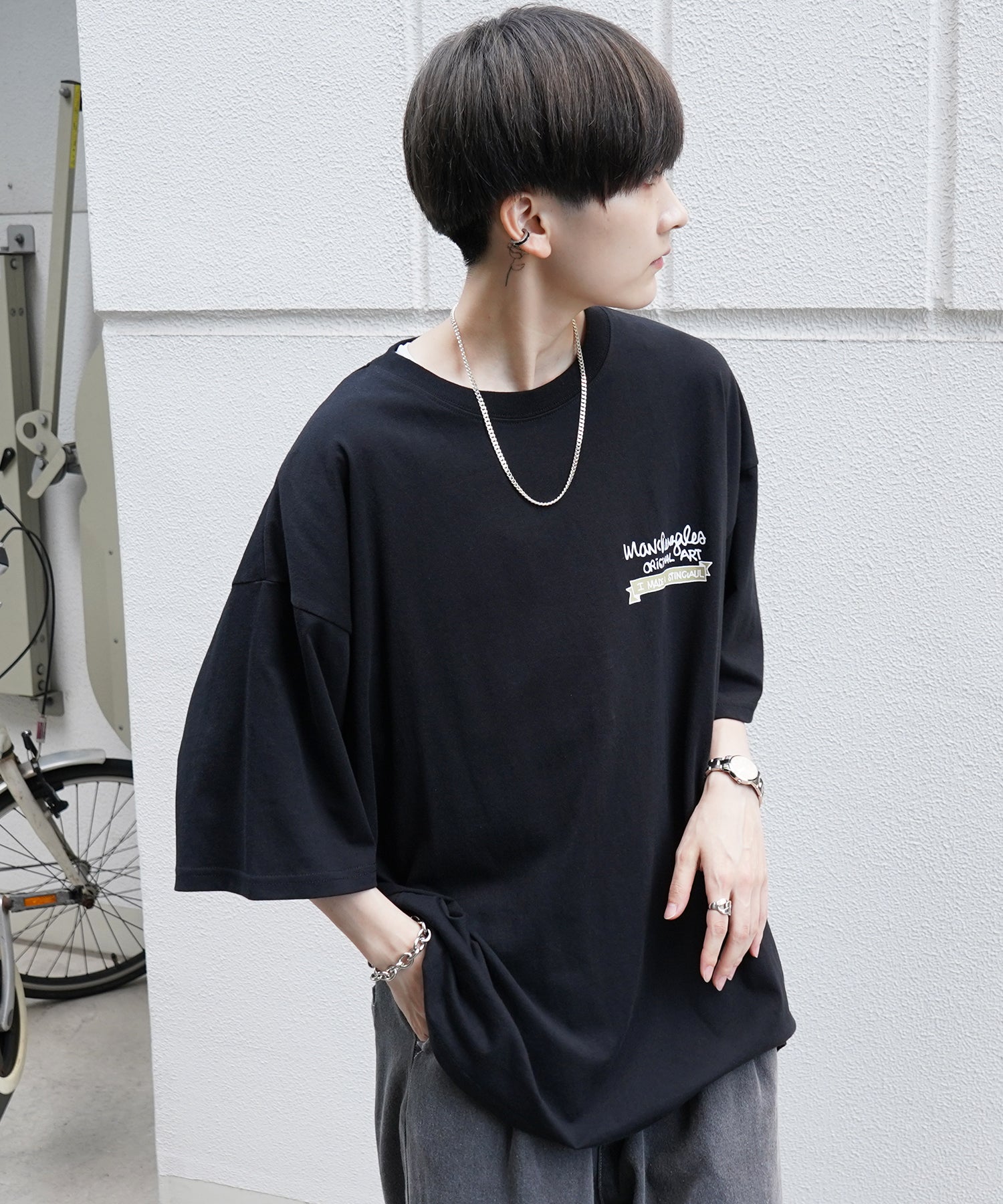 【MARK GONZALES ARTWORK COLLECTION / マーク ゴンザレス】フロント / バックプリント ワンポイント刺繍 モチーフ ビッグシルエットTシャツ