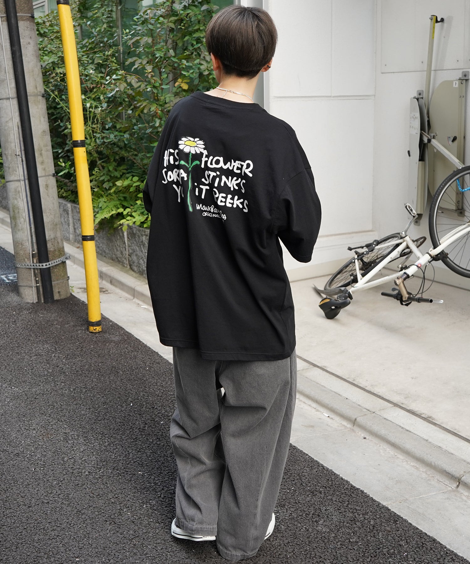 【MARK GONZALES ARTWORK COLLECTION / マーク ゴンザレス】フロント / バックプリント ワンポイント刺繍 モチーフ ビッグシルエットTシャツ