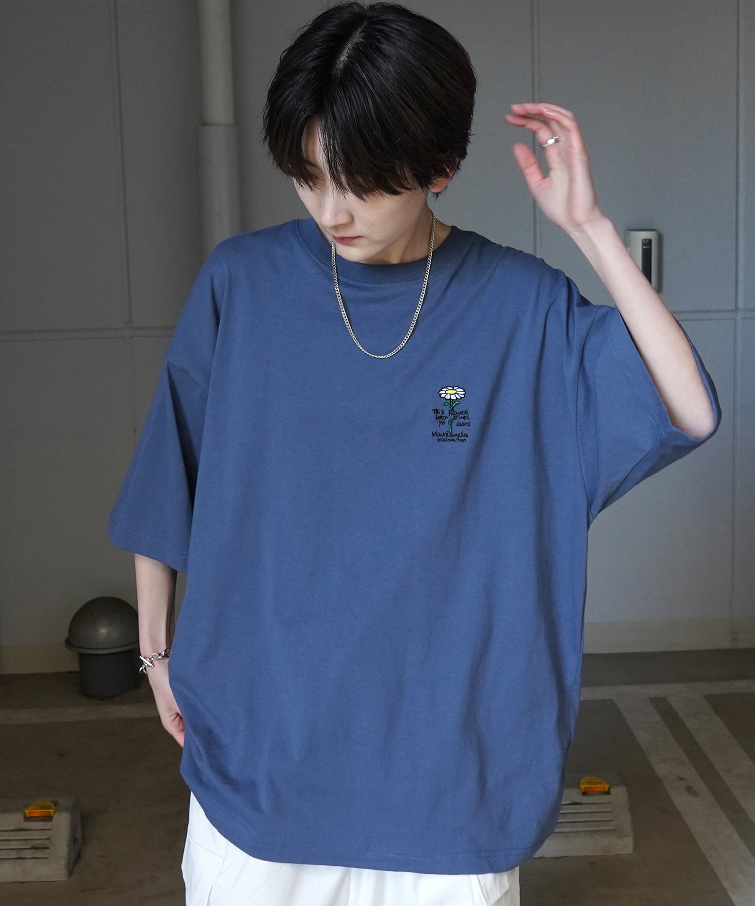 【MARK GONZALES ARTWORK COLLECTION / マーク ゴンザレス】フロント / バックプリント ワンポイント刺繍 モチーフ ビッグシルエットTシャツ