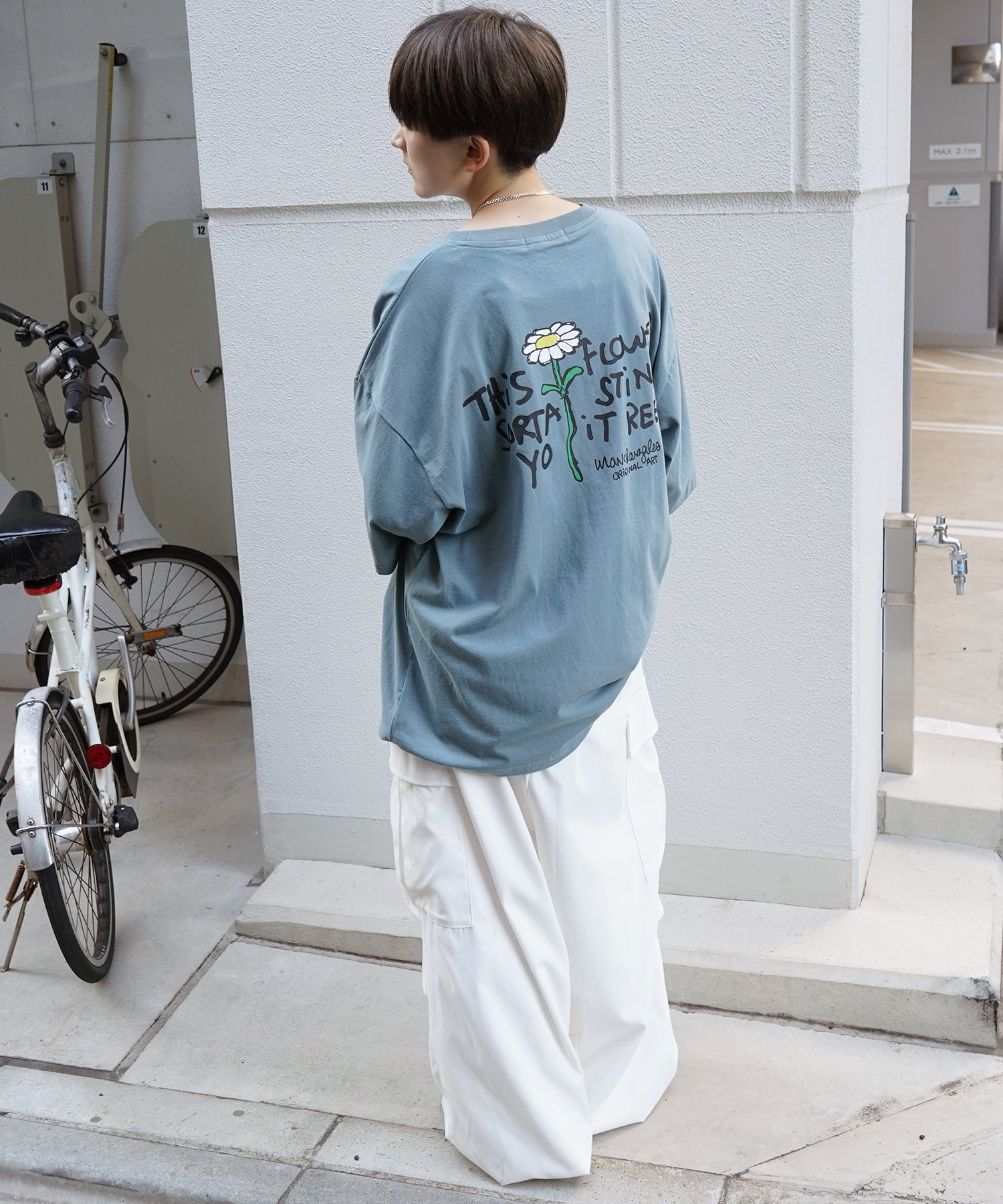 【MARK GONZALES ARTWORK COLLECTION / マーク ゴンザレス】フロント / バックプリント ワンポイント刺繍 モチーフ ビッグシルエットTシャツ