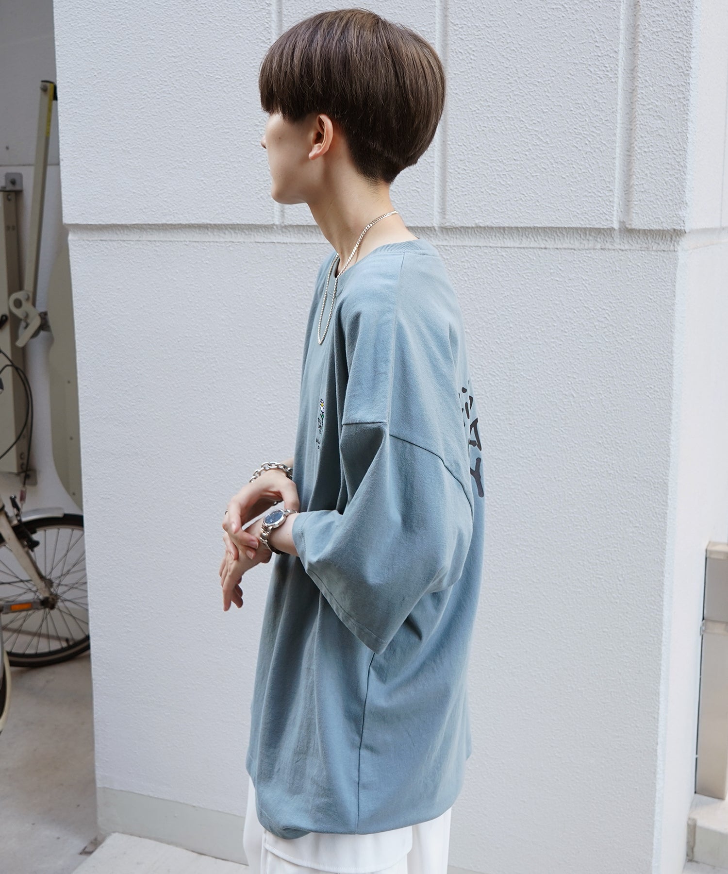 【MARK GONZALES ARTWORK COLLECTION / マーク ゴンザレス】フロント / バックプリント ワンポイント刺繍 モチーフ ビッグシルエットTシャツ