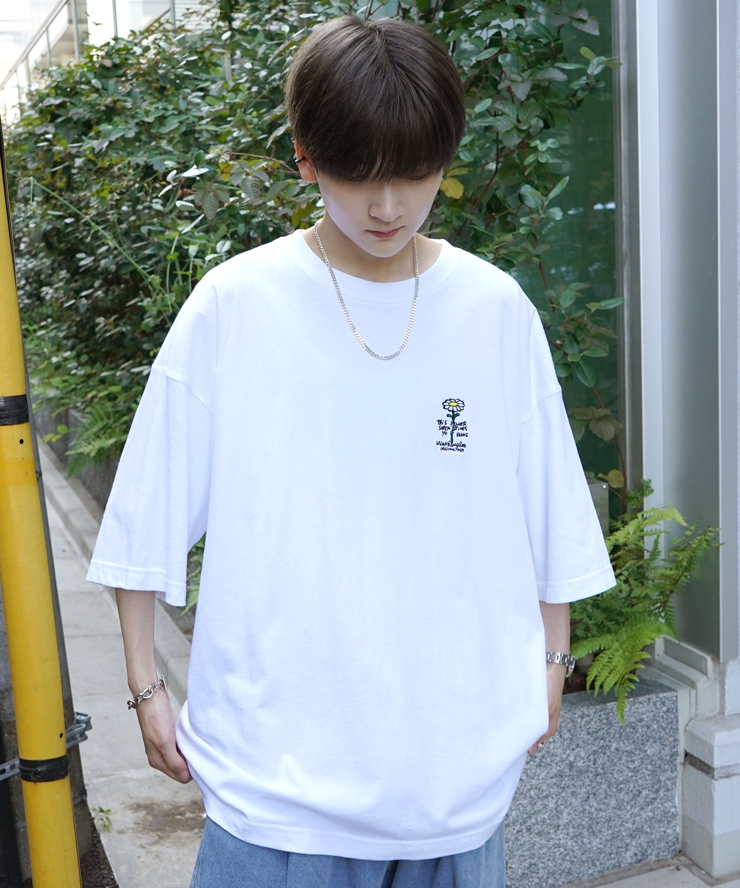 【MARK GONZALES ARTWORK COLLECTION / マーク ゴンザレス】フロント / バックプリント ワンポイント刺繍 モチーフ ビッグシルエットTシャツ