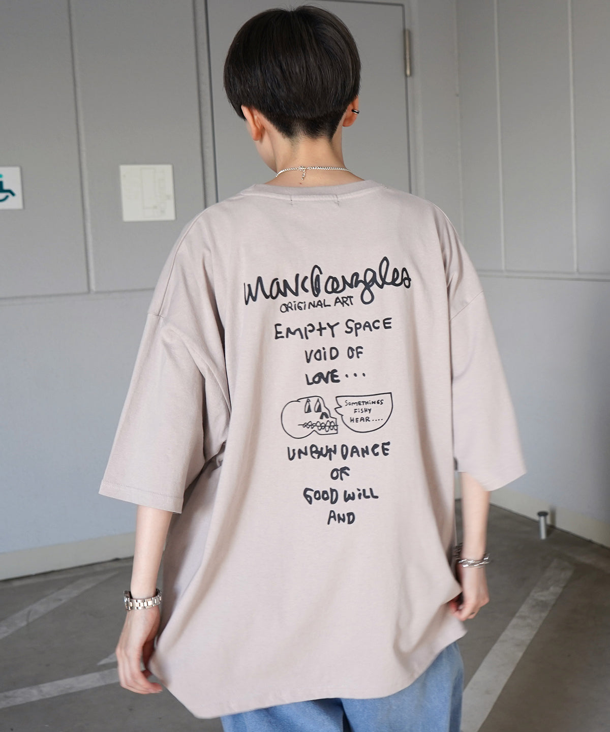 【MARK GONZALES ARTWORK COLLECTION / マーク ゴンザレス】フロント / バックプリント ワンポイント刺繍 モチーフ ビッグシルエットTシャツ
