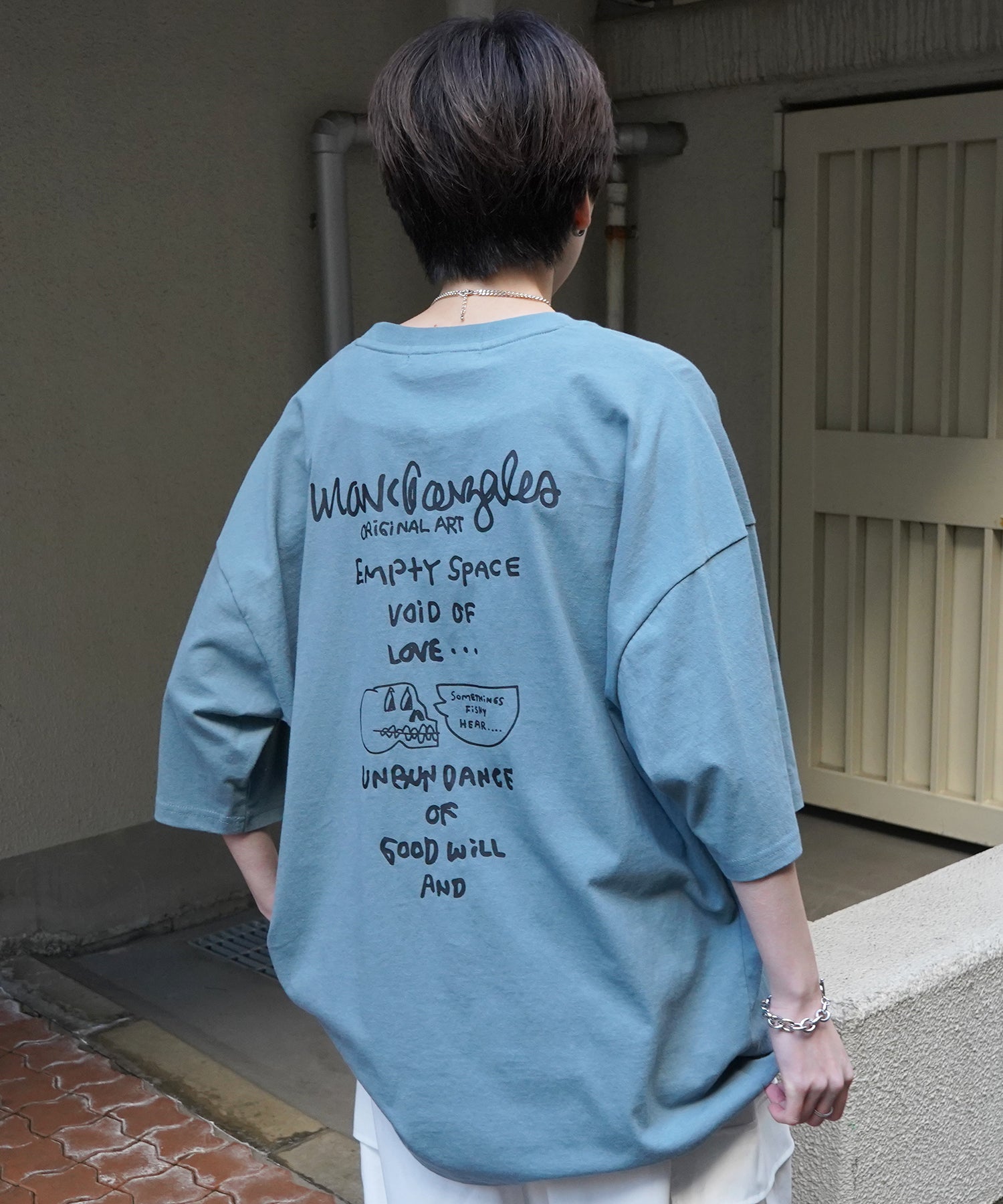 【MARK GONZALES ARTWORK COLLECTION / マーク ゴンザレス】フロント / バックプリント ワンポイント刺繍 モチーフ ビッグシルエットTシャツ