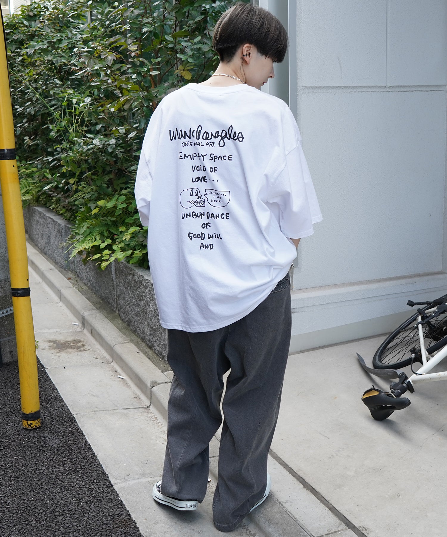 【MARK GONZALES ARTWORK COLLECTION / マーク ゴンザレス】フロント / バックプリント ワンポイント刺繍 モチーフ ビッグシルエットTシャツ