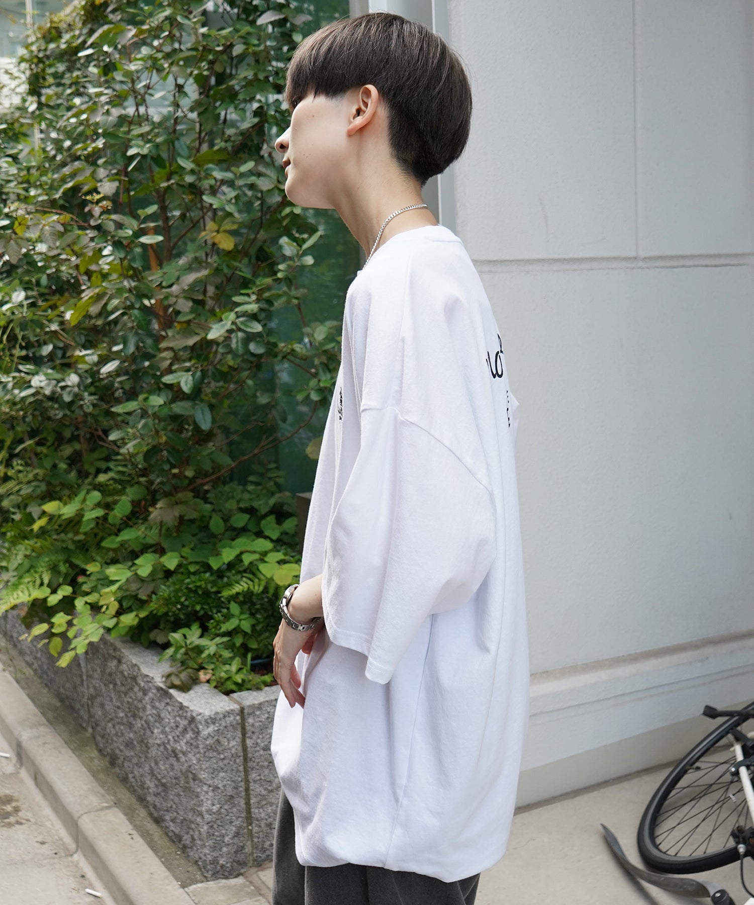 【MARK GONZALES ARTWORK COLLECTION / マーク ゴンザレス】フロント / バックプリント ワンポイント刺繍 モチーフ ビッグシルエットTシャツ