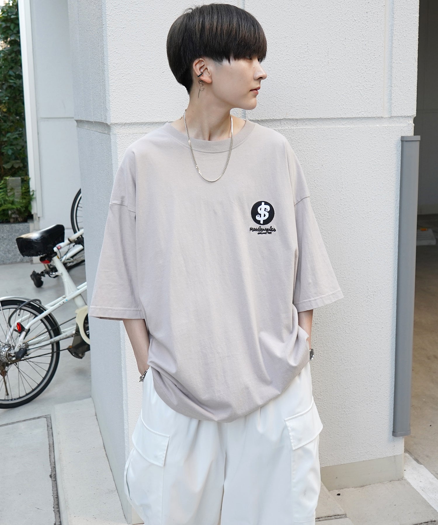 【MARK GONZALES ARTWORK COLLECTION / マーク ゴンザレス】フロント / バックプリント ワンポイント刺繍 モチーフ ビッグシルエットTシャツ
