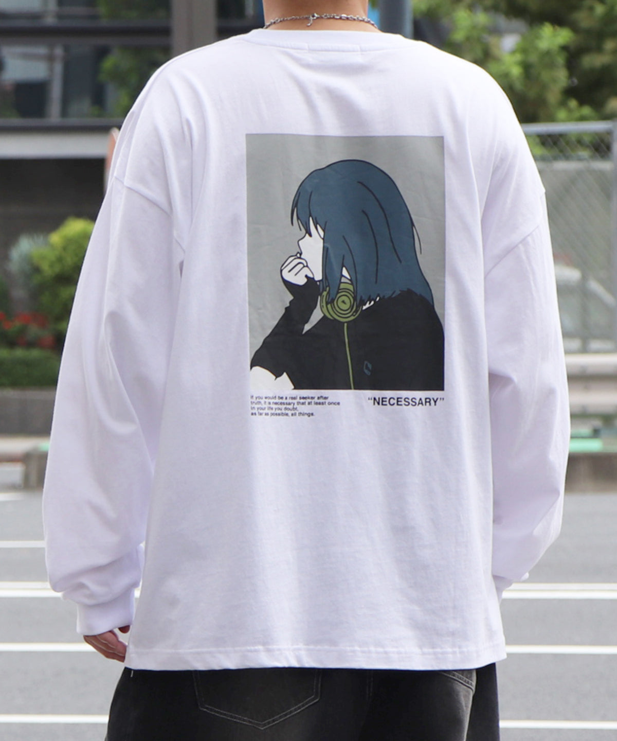 アームカバーガール イラストバックプリント / ワンポイント刺繍 ビッグシルエットロンT