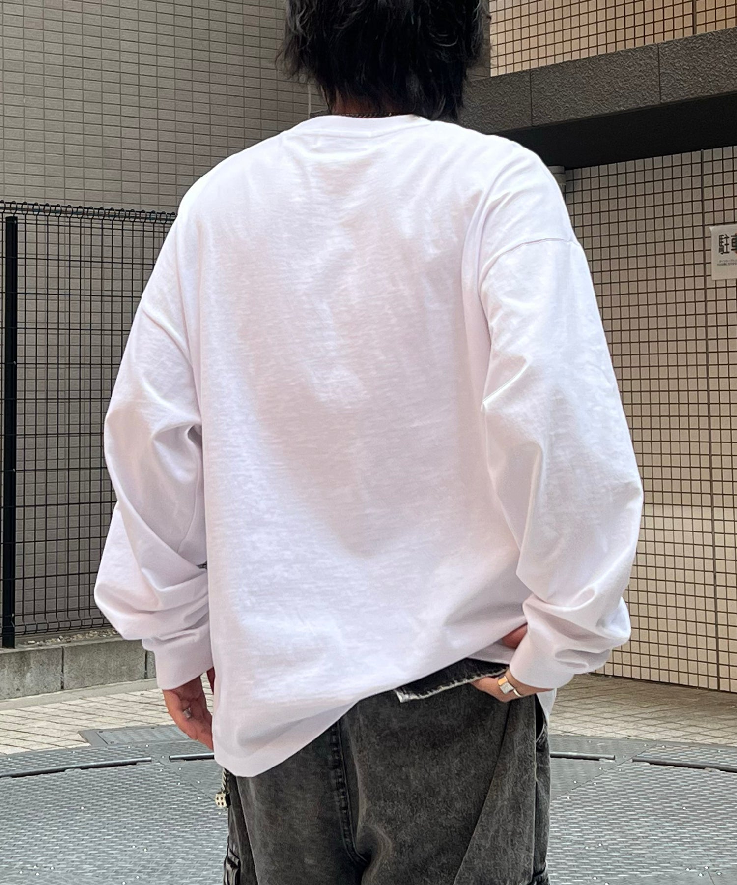 8ボール&ダイス ワンポイント刺繍 / バックプリント ビッグシルエットロンT