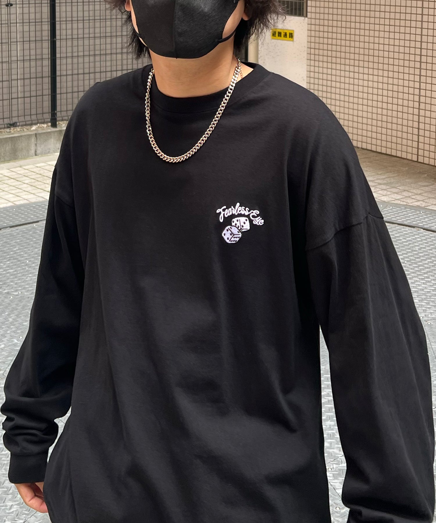 8ボール&ダイス ワンポイント刺繍 / バックプリント ビッグシルエットロンT