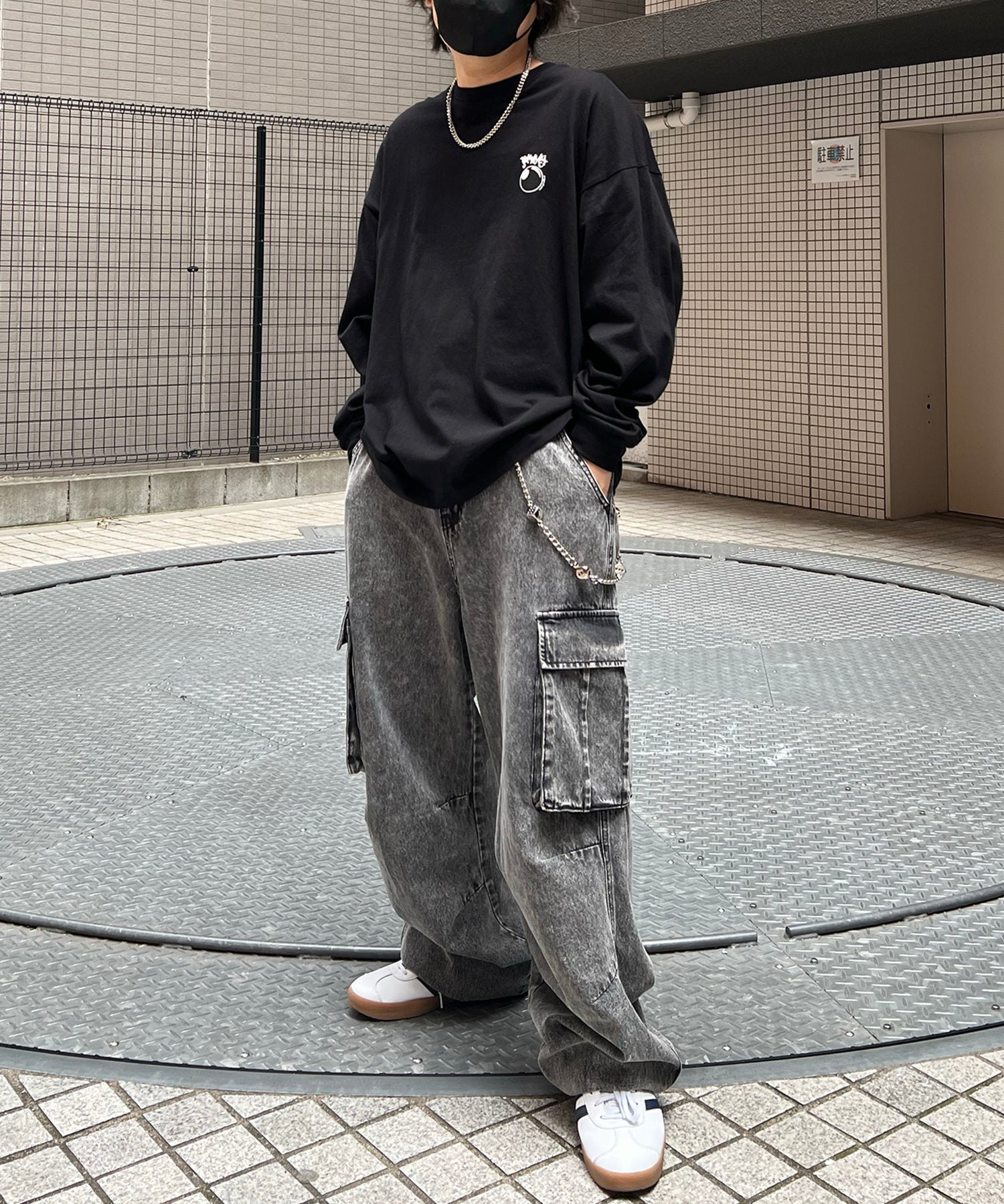 8ボール&ダイス ワンポイント刺繍 / バックプリント ビッグシルエットロンT