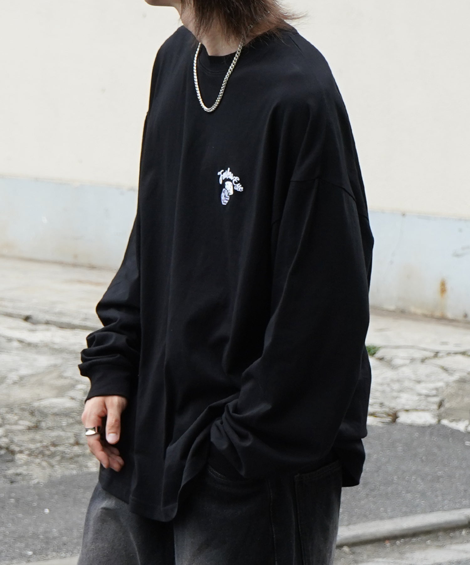 8ボール&ダイス ワンポイント刺繍 / バックプリント ビッグシルエットロンT