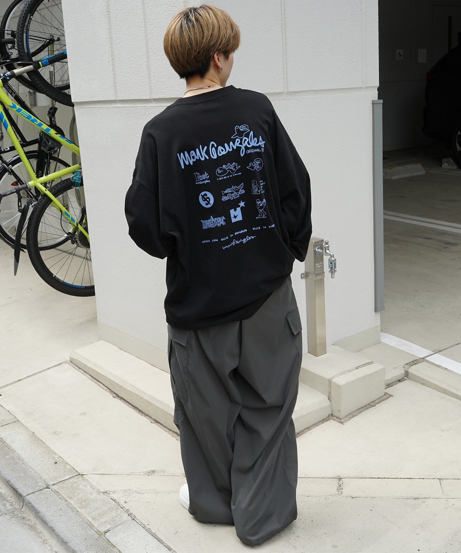 【MARK GONZALES ARTWORK COLLECTION / マーク ゴンザレス】ワンポイント刺繍 / バックプリント / 袖プリント ビッグシルエットロンT