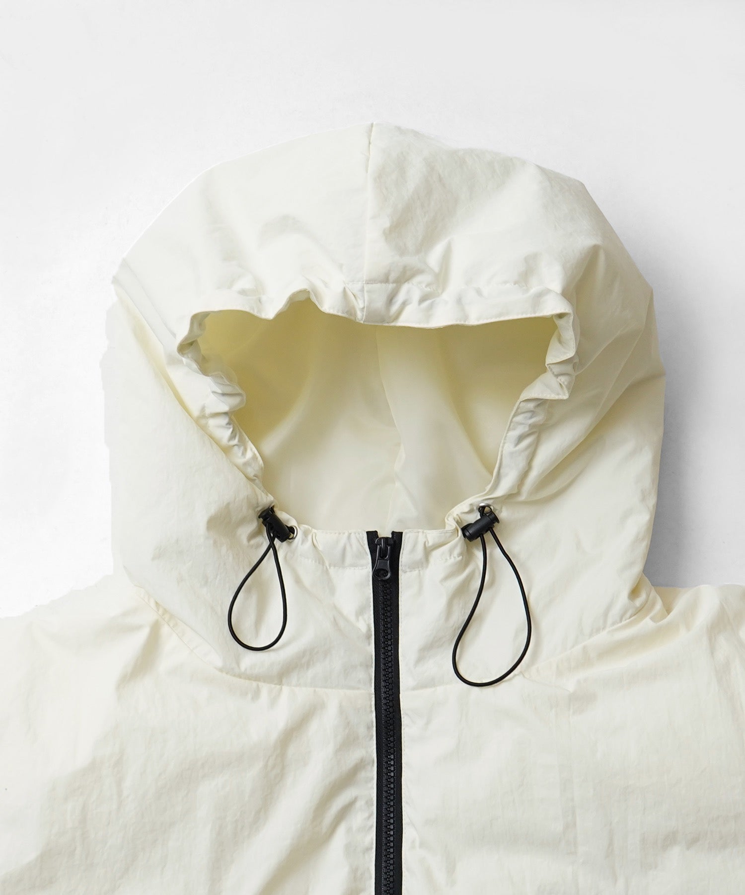 ビッグシルエット ラバーワンポイントロゴ ナイロン エコダウンジャケットフーディー