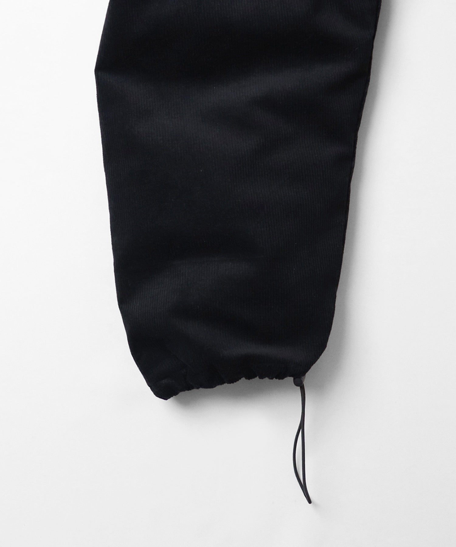 ビッグシルエット ラバーワンポイントロゴ コーデュロイ エコダウンジャケットフーディー