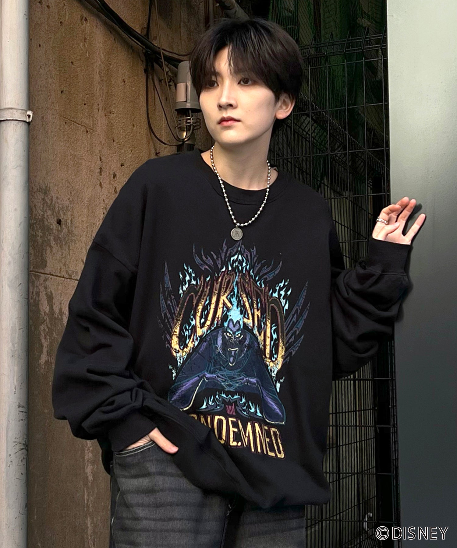 24SS【Disney / ディズニー】VILLAINS / ヴィランズ HADES / ハデス ビッグシルエット ヴィンテージライク ピグメント加工 レトロプリントスウェットプルオーバー