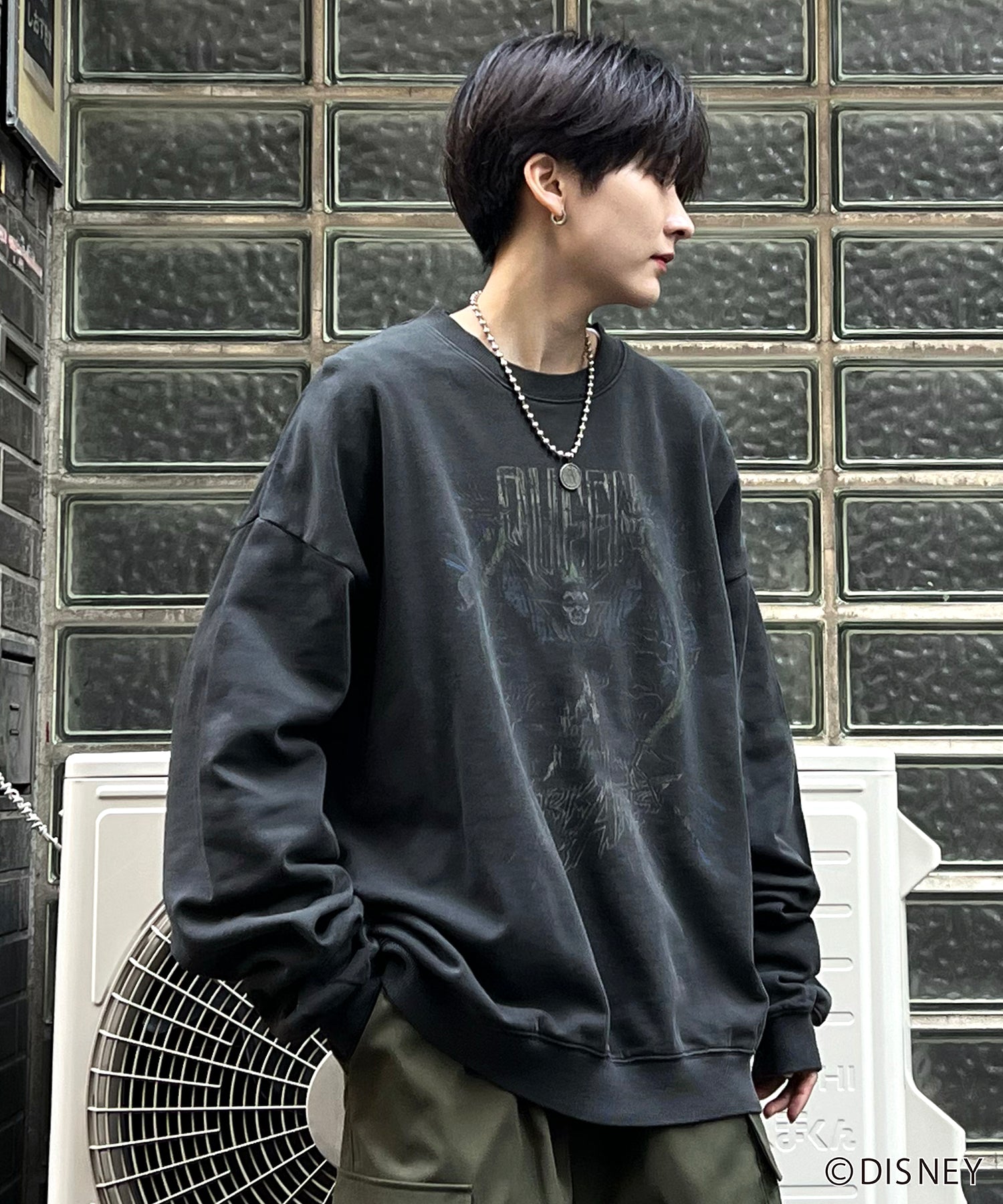 24SS【Disney / ディズニー】VILLAINS / ヴィランズ EVIL QUEEN / 女王 ビッグシルエット ヴィンテージライク ピグメント加工 レトロプリントスウェットプルオーバー