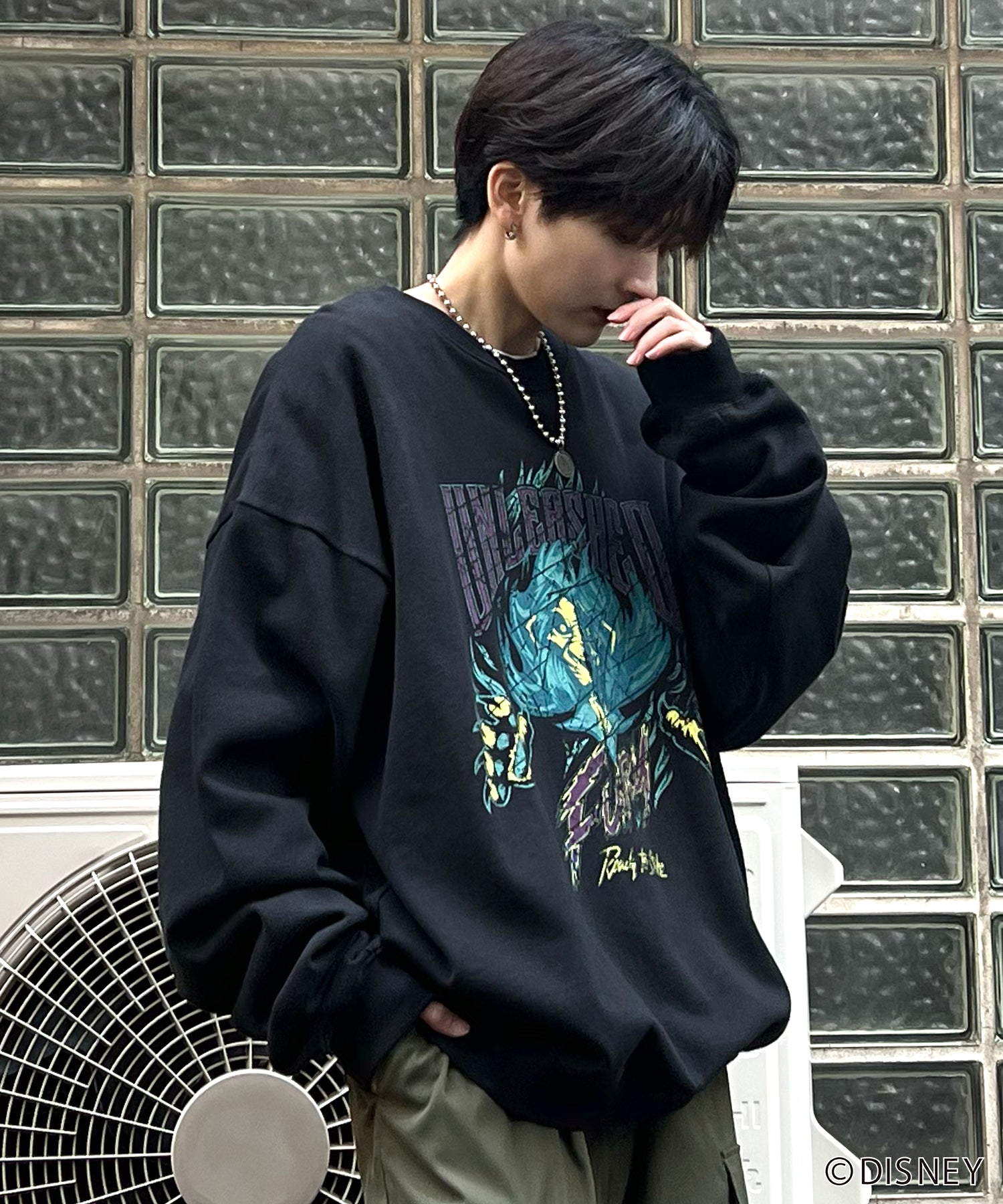 24SS【Disney / ディズニー】VILLAINS / ヴィランズ SCAR / スカ― ビッグシルエット ヴィンテージライク ピグメント加工 レトロプリントスウェットプルオーバー