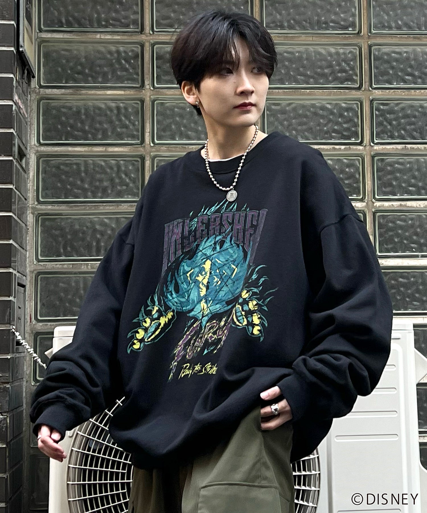 24SS【Disney / ディズニー】VILLAINS / ヴィランズ SCAR / スカ― ビッグシルエット ヴィンテージライク ピグメント加工 レトロプリントスウェットプルオーバー