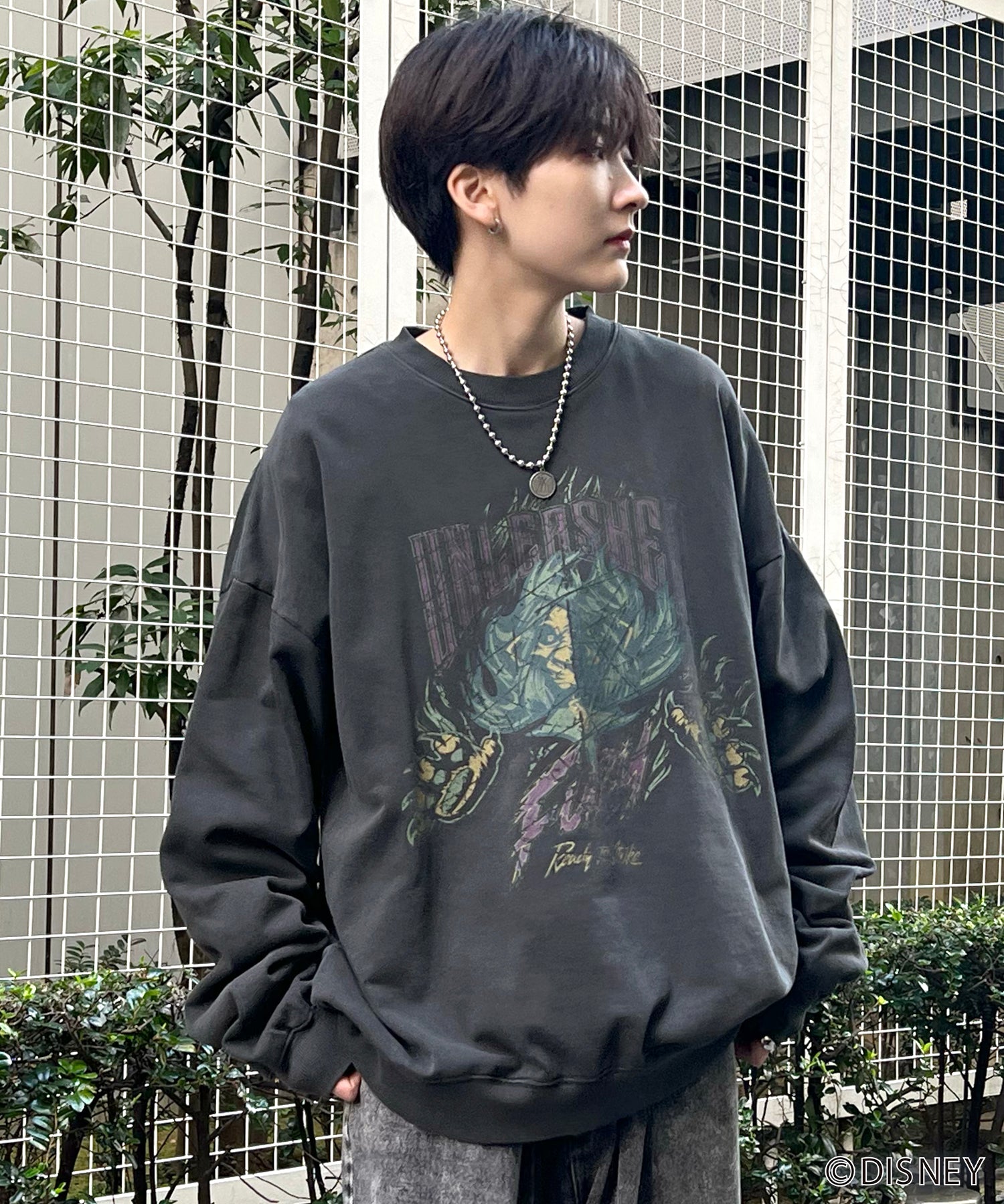 24SS【Disney / ディズニー】VILLAINS / ヴィランズ SCAR / スカ― ビッグシルエット ヴィンテージライク ピグメント加工 レトロプリントスウェットプルオーバー