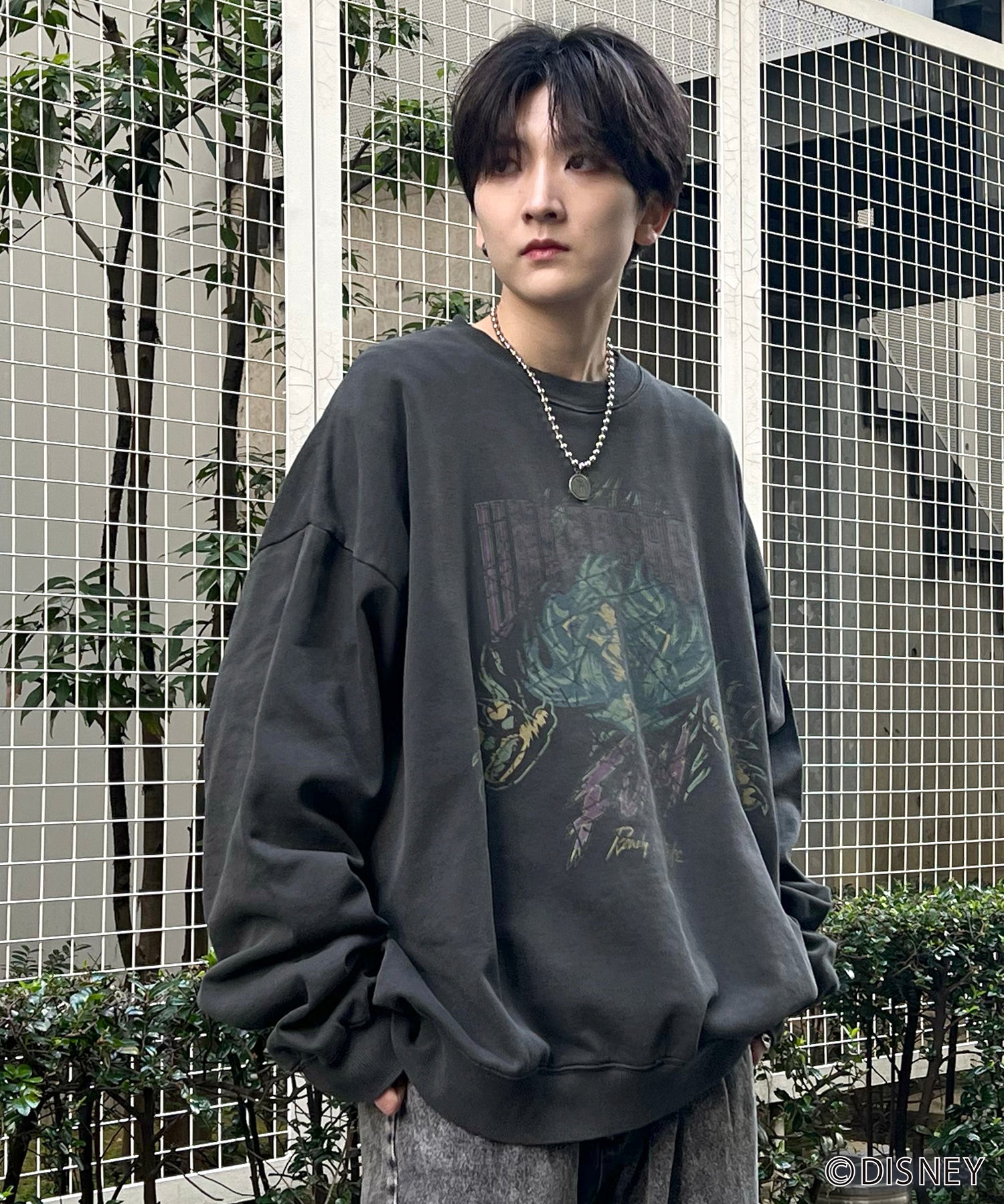 24SS【Disney / ディズニー】VILLAINS / ヴィランズ SCAR / スカ― ビッグシルエット ヴィンテージライク ピグメント加工 レトロプリントスウェットプルオーバー
