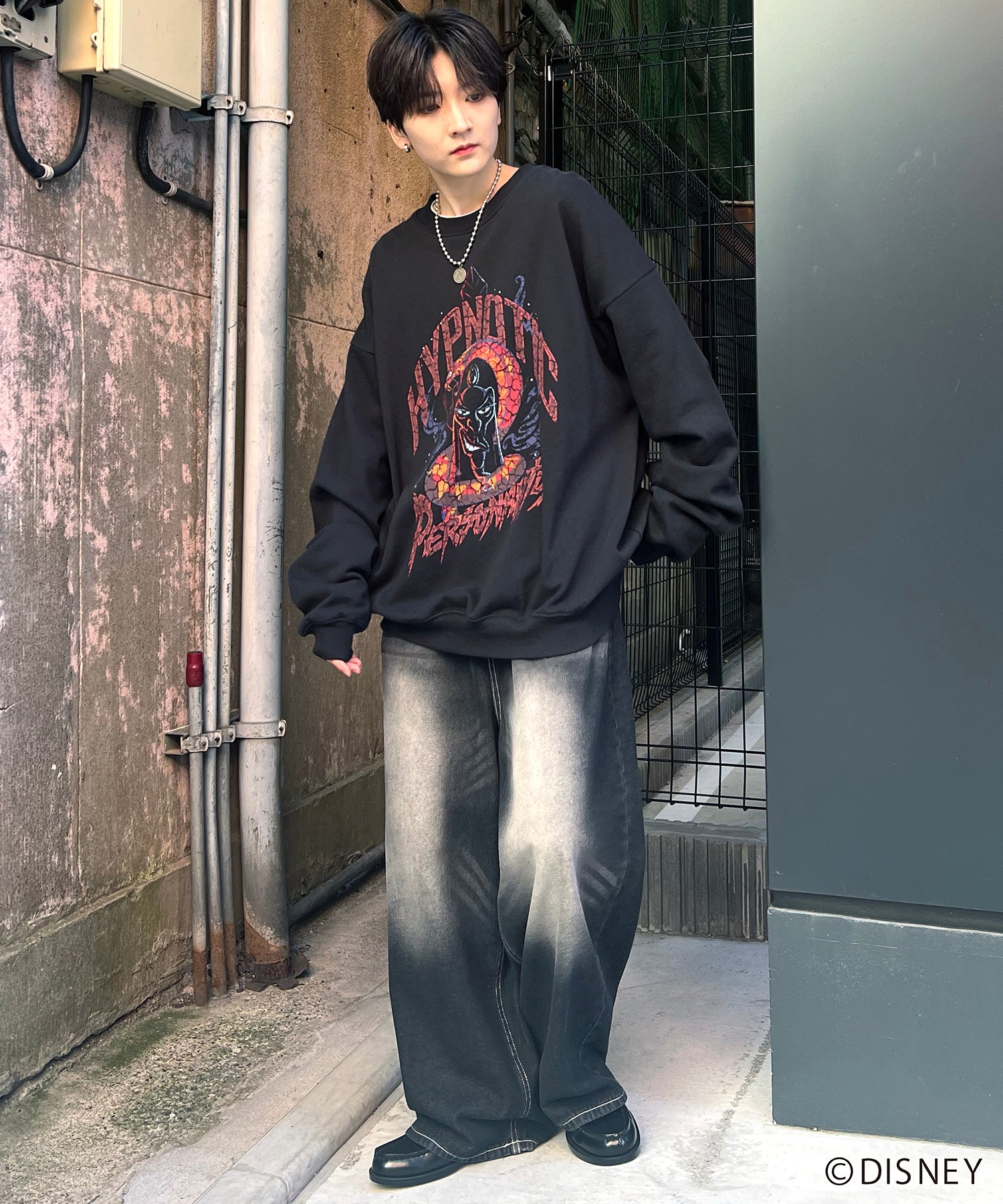 24SS【Disney / ディズニー】VILLAINS / ヴィランズ JAFER / ジャファー ビッグシルエット ヴィンテージライク ピグメント加工 レトロプリントスウェットプルオーバー