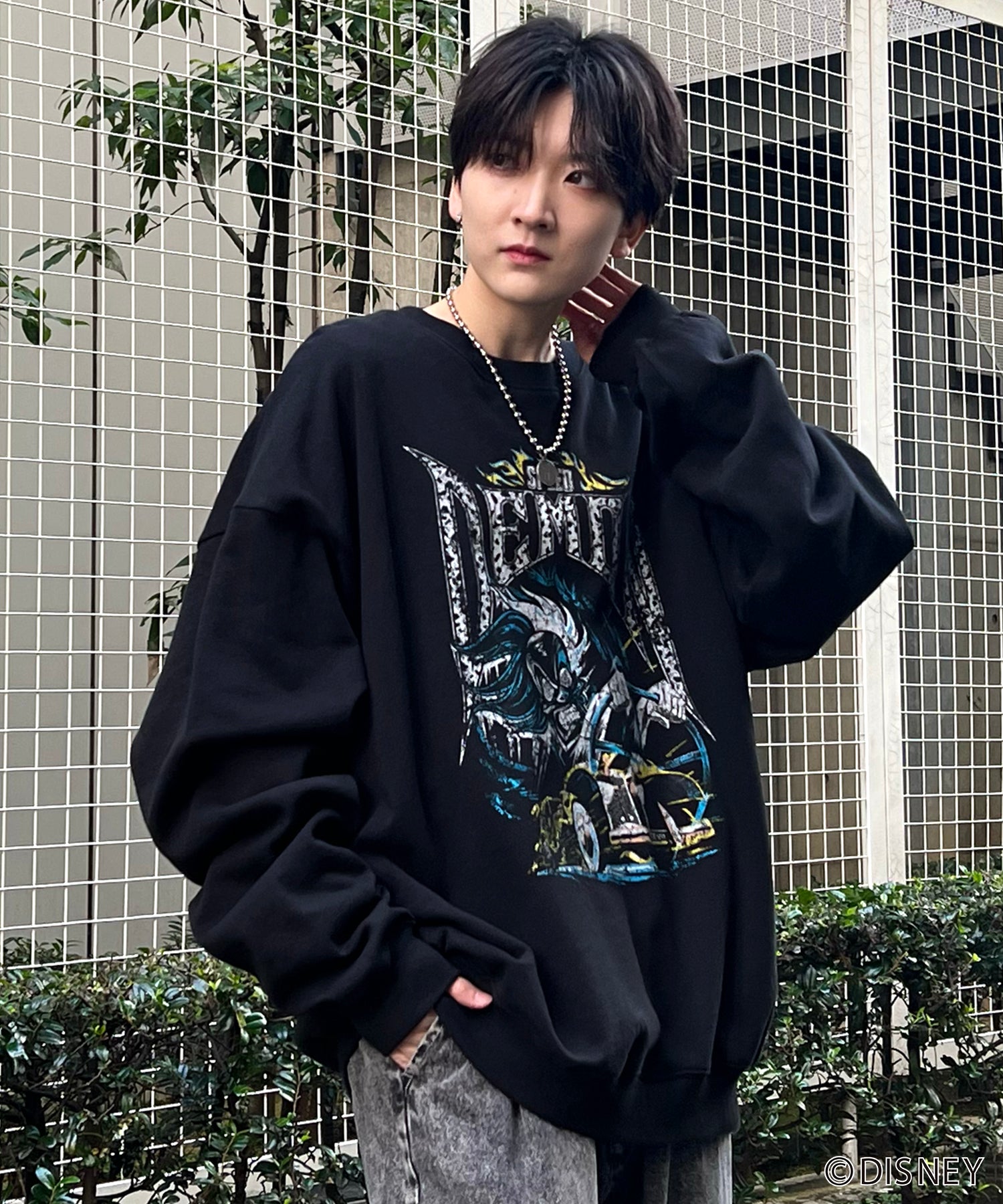 24SS【Disney / ディズニー】VILLAINS / ヴィランズ CRUELLA / クルエラ ビッグシルエット ヴィンテージライク ピグメント加工 レトロプリントスウェットプルオーバー