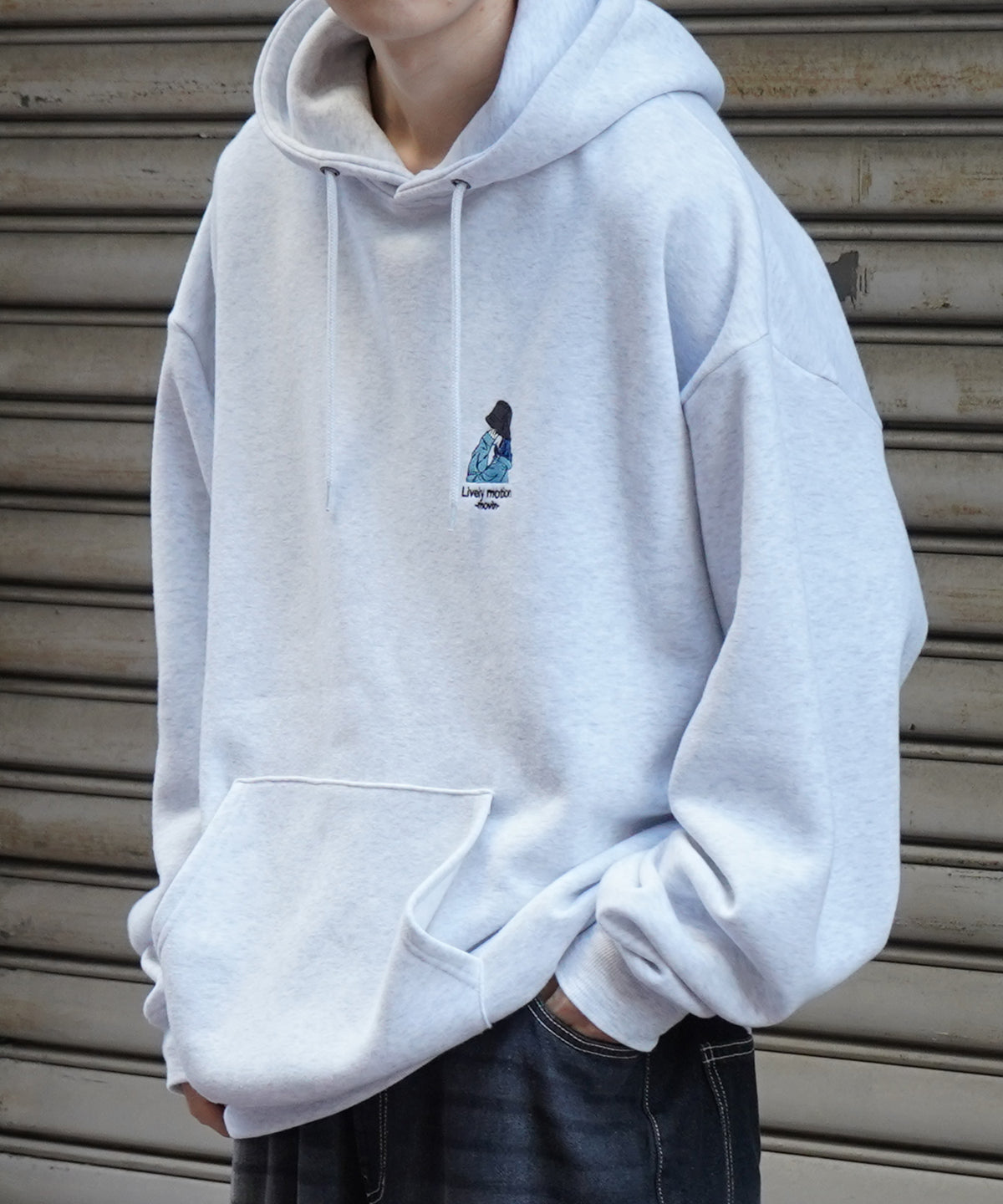 バケットガール イラストワンポイント刺繍 ビッグシルエット 裏起毛プルオーバーパーカー