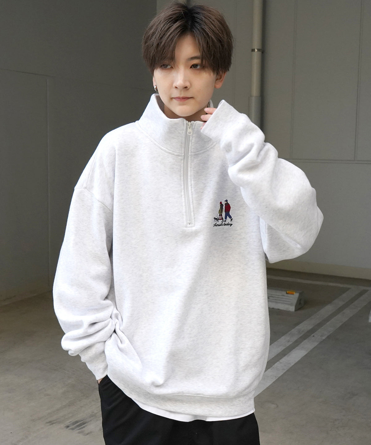 ウォーキング刺繡B ワンポイント刺繍ロゴ ビッグシルエット 裏起毛プルオーバーハーフジップスウェット