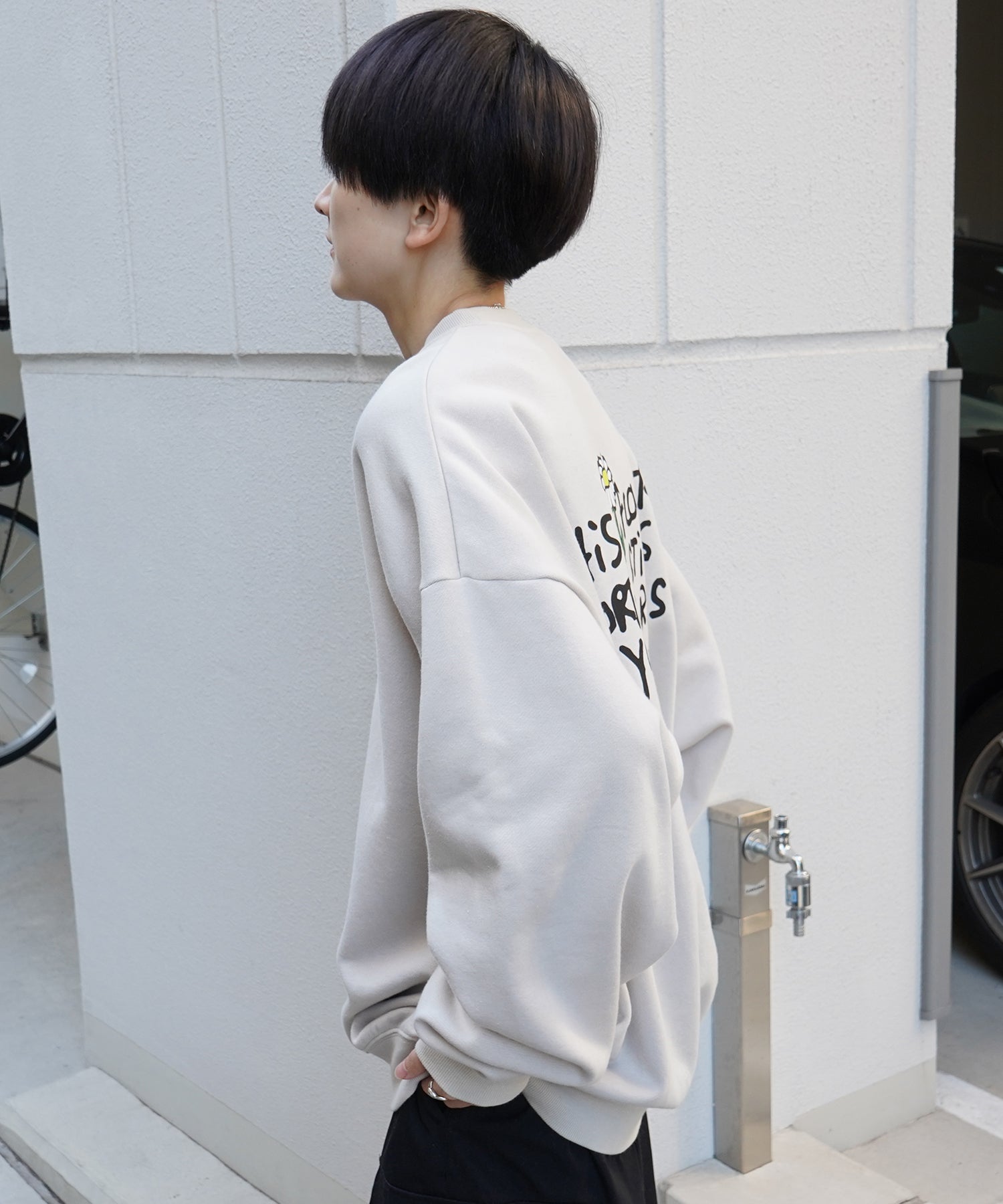 【MARK GONZALES ARTWORK COLLECTION / マーク ゴンザレス】別注 ビッグシルエット イラストバックプリント プルオーバースウェット