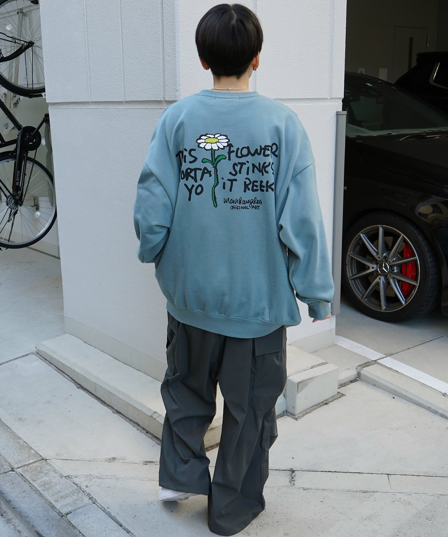 【MARK GONZALES ARTWORK COLLECTION / マーク ゴンザレス】別注 ビッグシルエット イラストバックプリント プルオーバースウェット