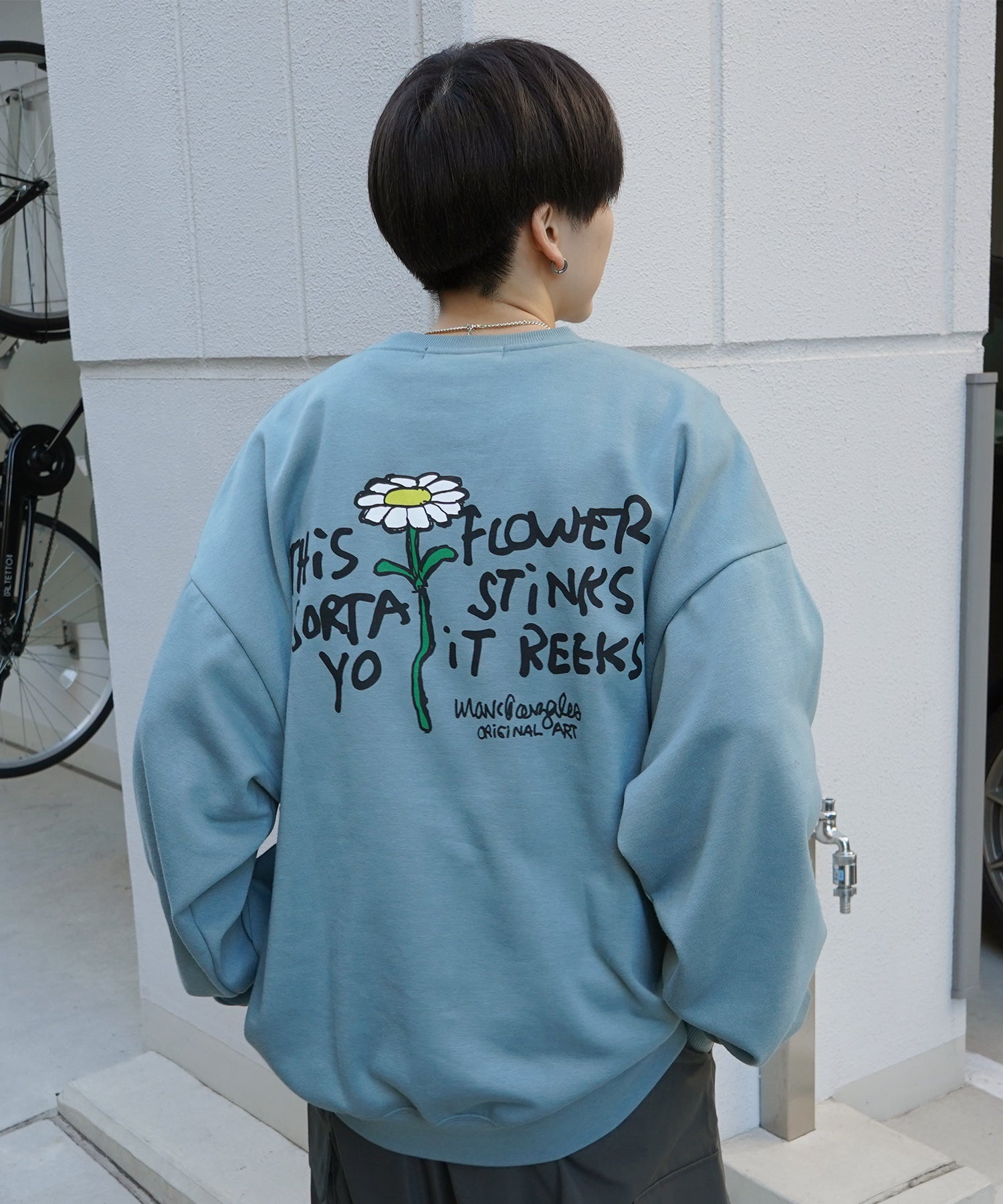 【MARK GONZALES ARTWORK COLLECTION / マーク ゴンザレス】別注 ビッグシルエット イラストバックプリント プルオーバースウェット