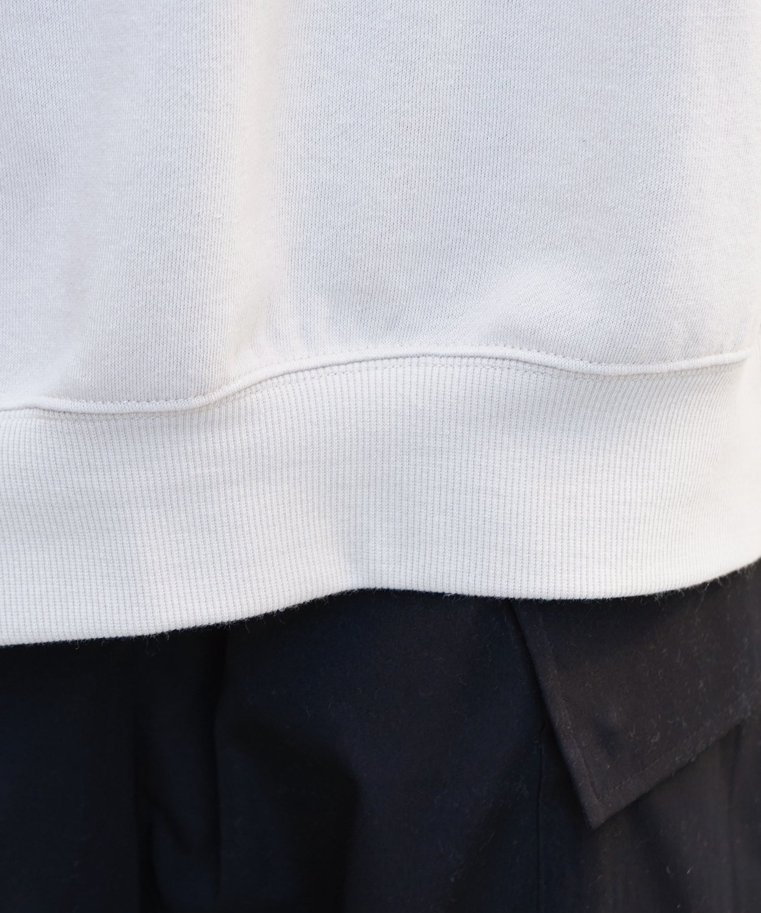 【MARK GONZALES ARTWORK COLLECTION / マーク ゴンザレス】別注 ビッグシルエット イラストバックプリント プルオーバースウェット